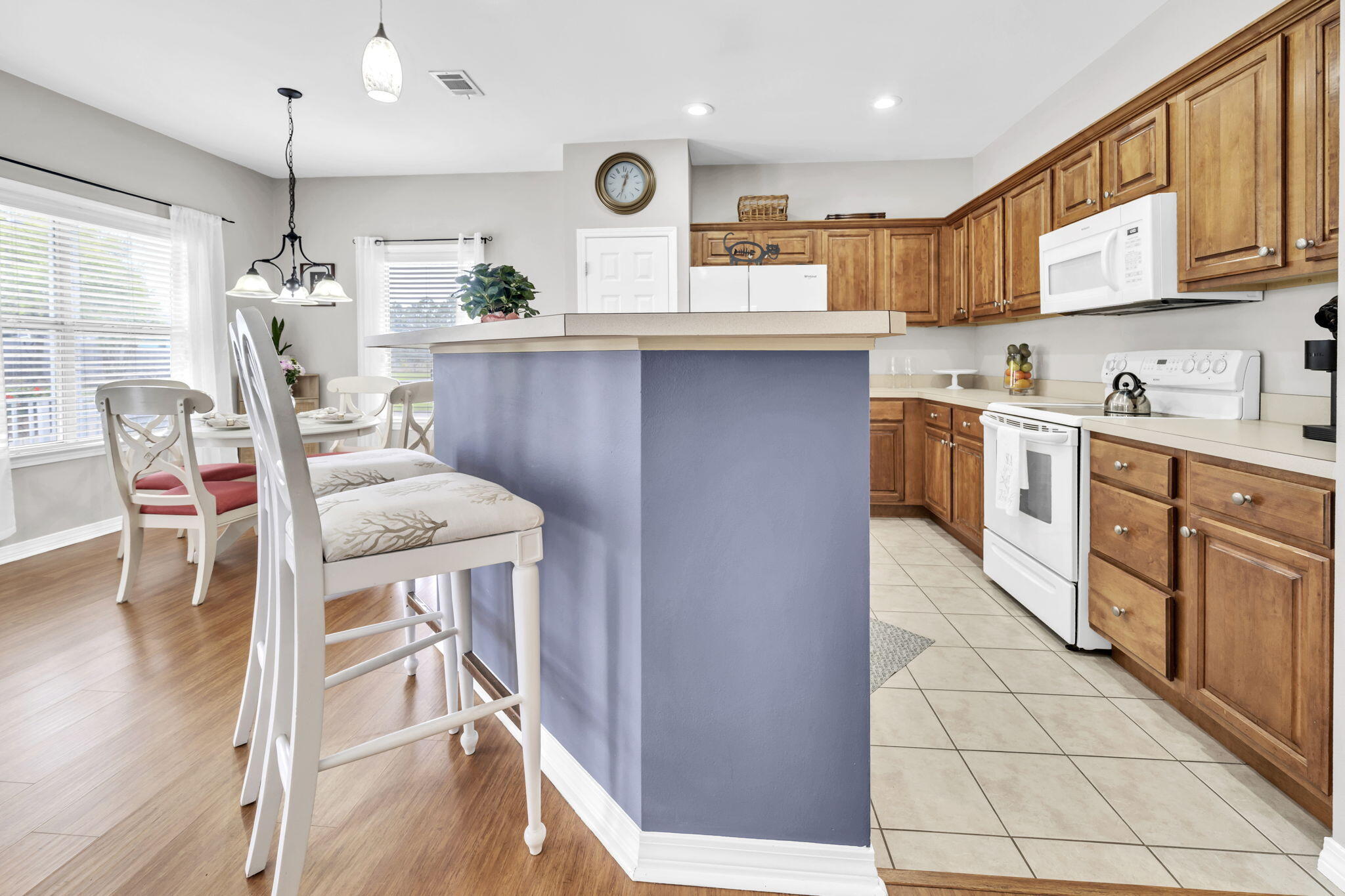 BAYOU FARMS - Residential