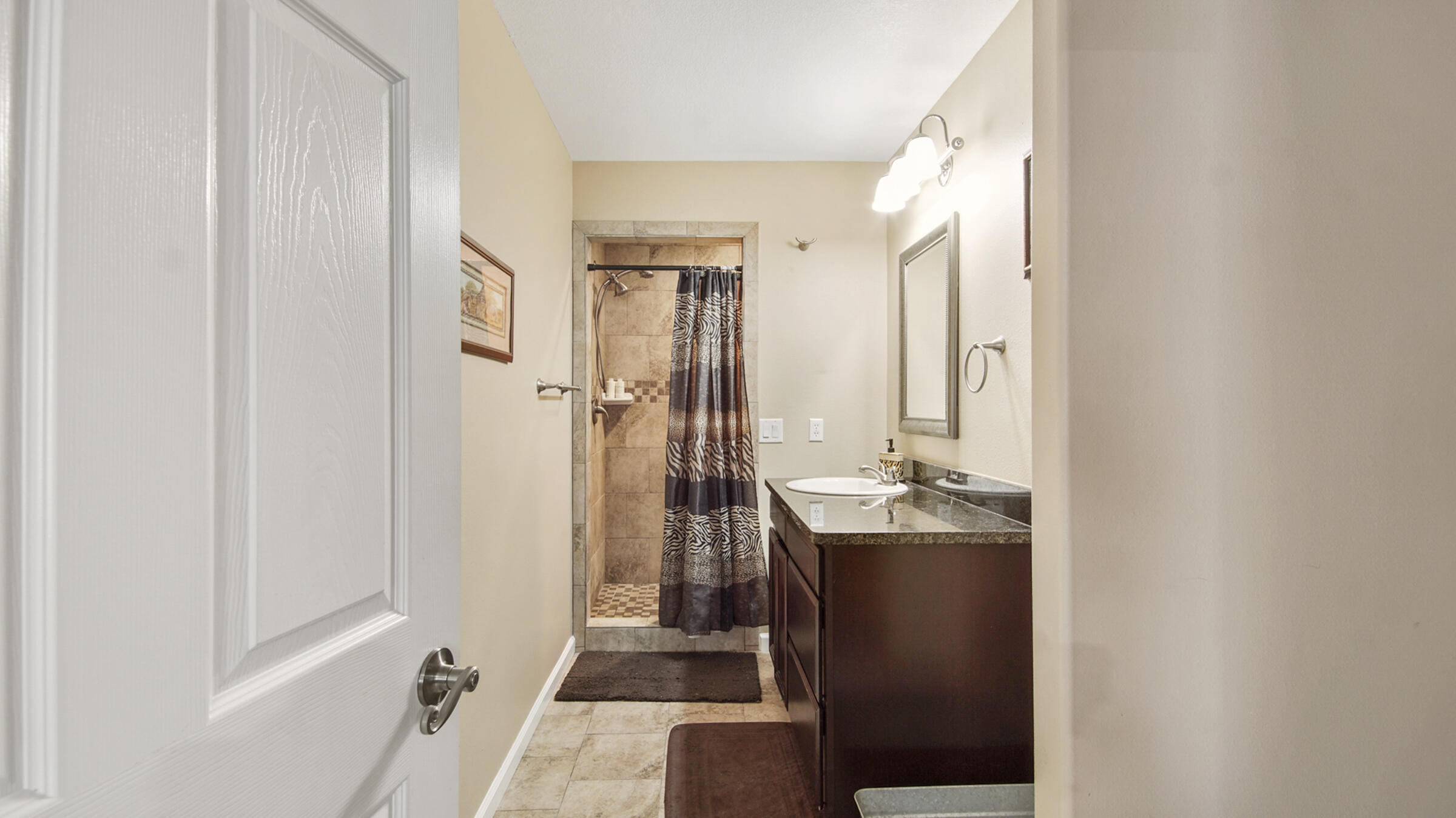 LAKE JUNIPER ESTATES - Residential