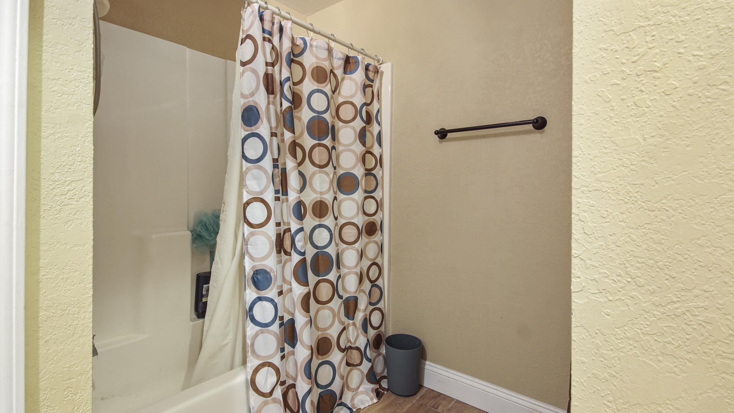 LAKE JUNIPER ESTATES - Residential