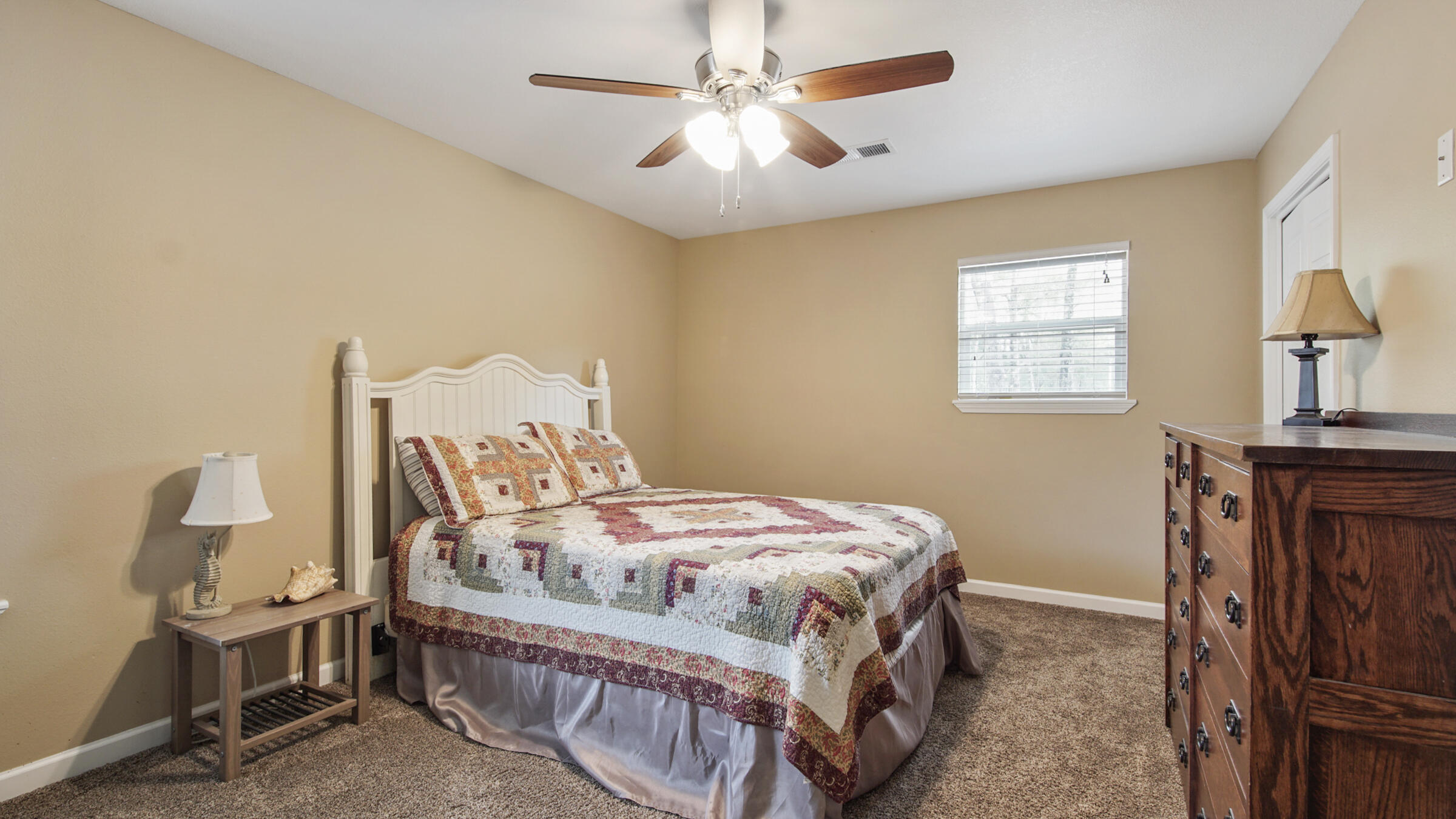 LAKE JUNIPER ESTATES - Residential