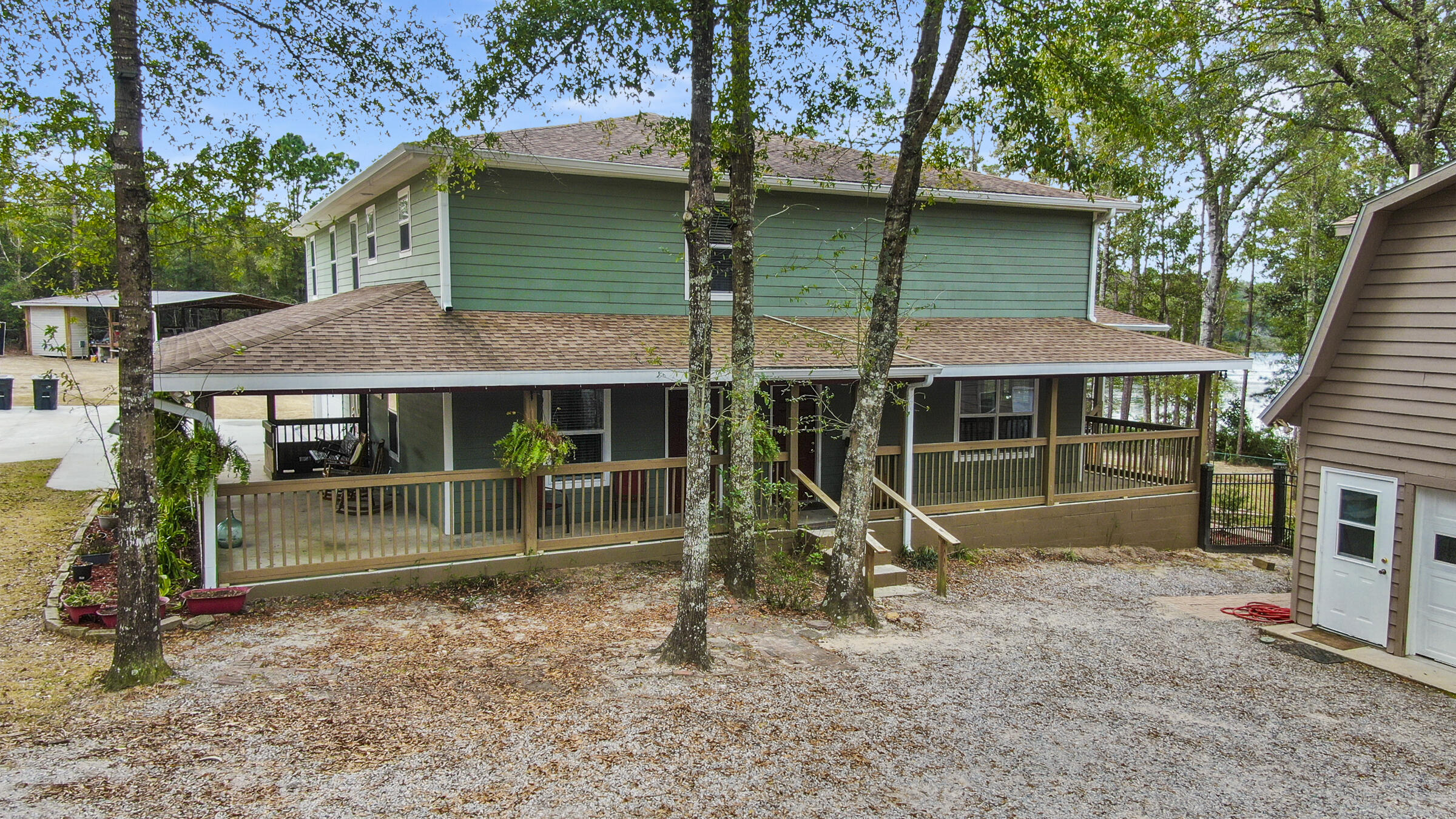 LAKE JUNIPER ESTATES - Residential