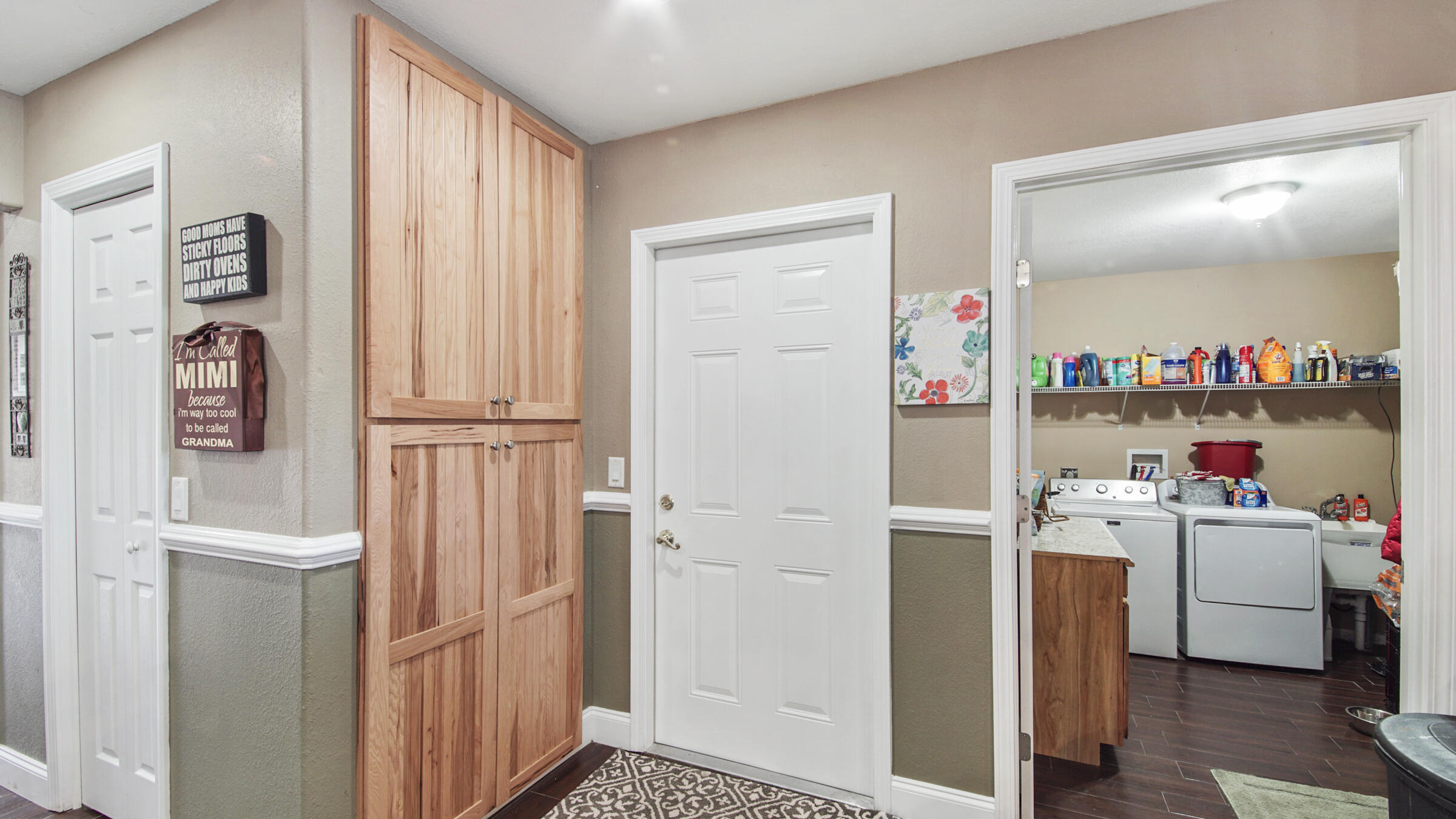 LAKE JUNIPER ESTATES - Residential