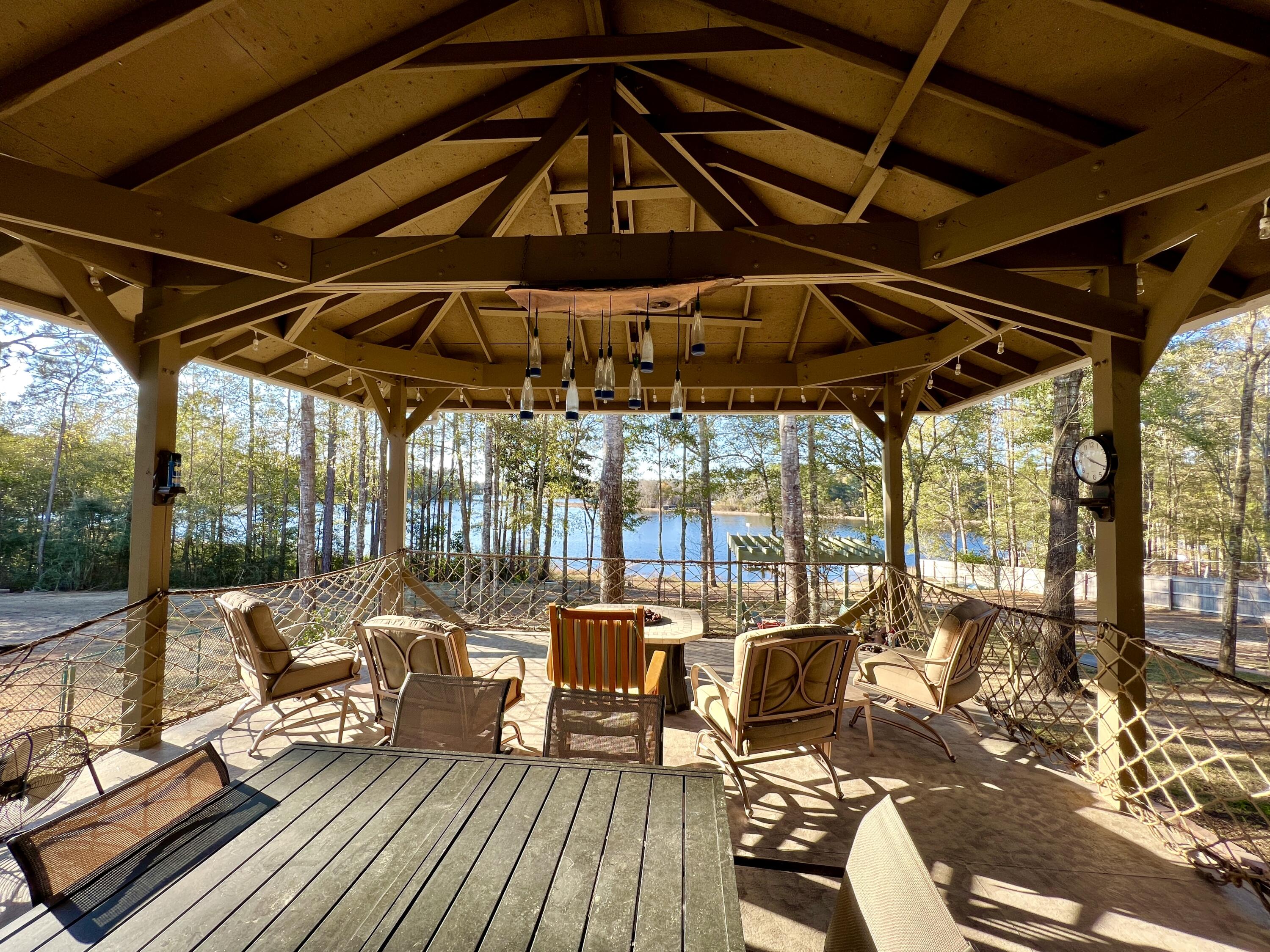 LAKE JUNIPER ESTATES - Residential