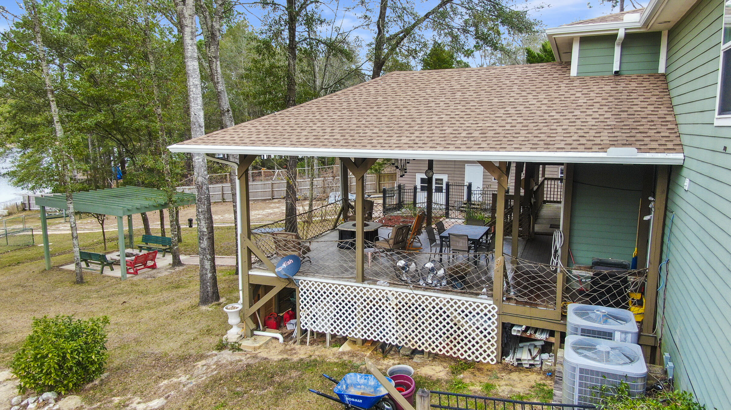 LAKE JUNIPER ESTATES - Residential