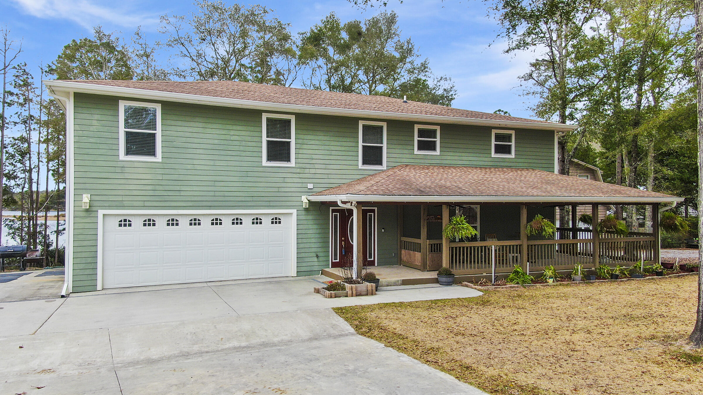 LAKE JUNIPER ESTATES - Residential