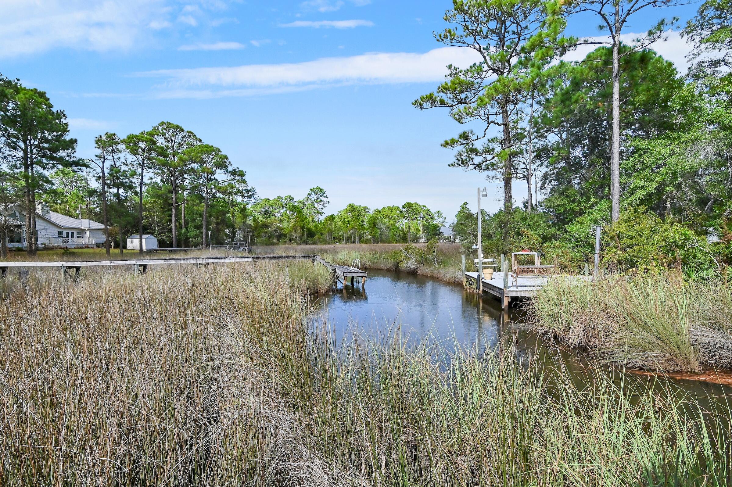 BAY PINE SHORES - Residential