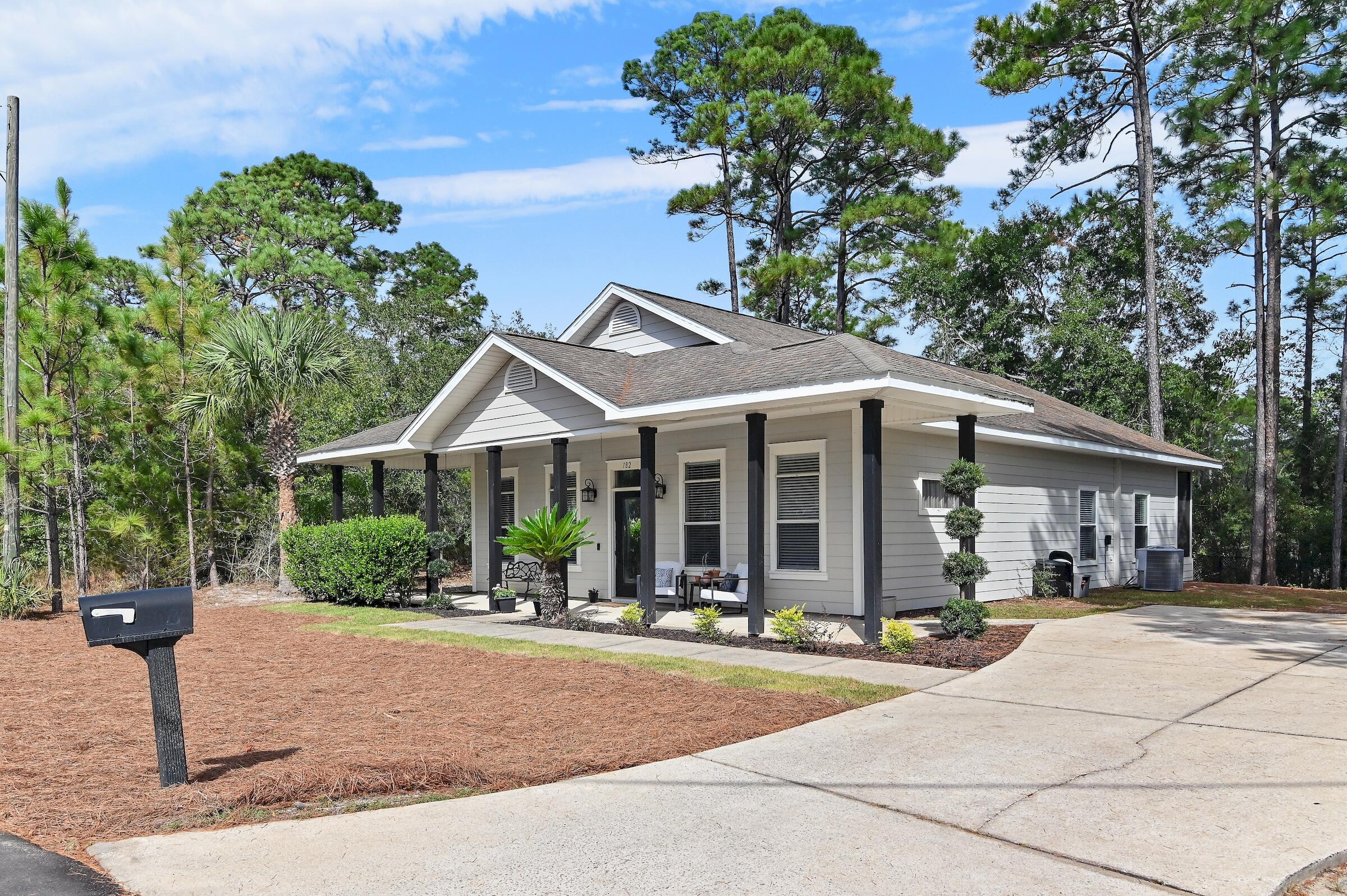 BAY PINE SHORES - Residential