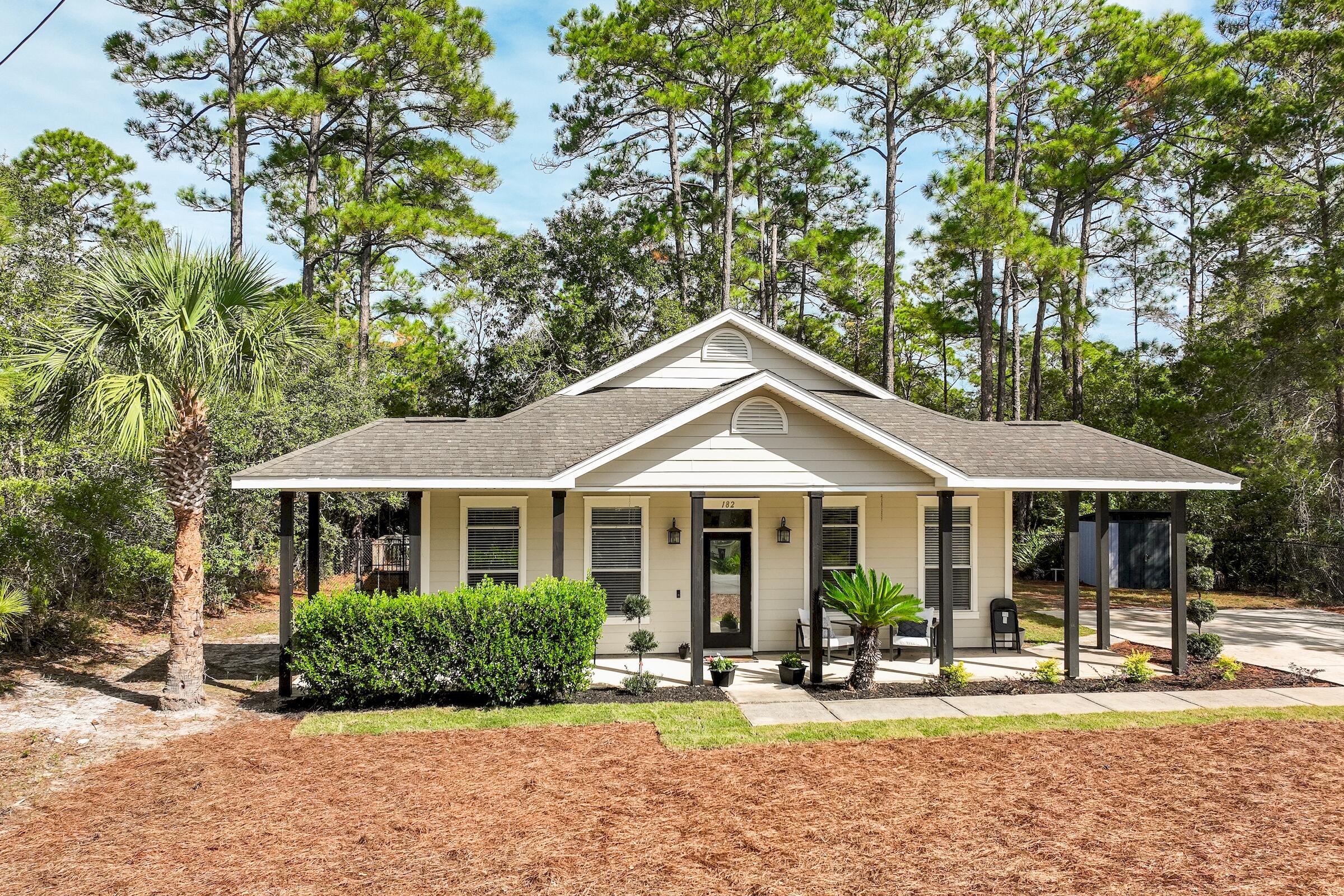 BAY PINE SHORES - Residential