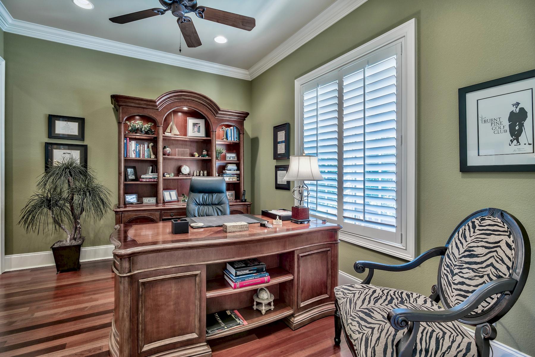 BURNT PINE - Residential