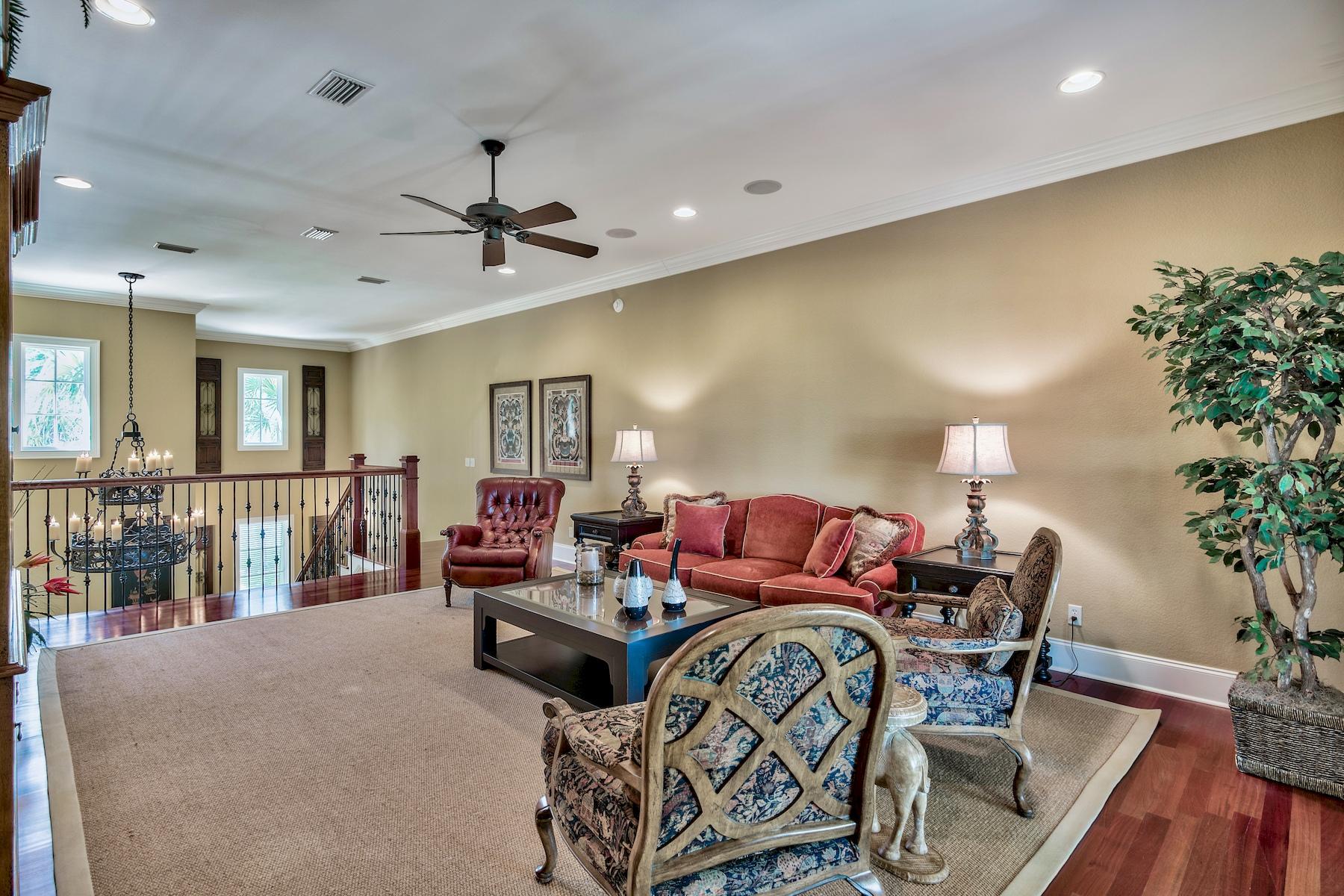 BURNT PINE - Residential