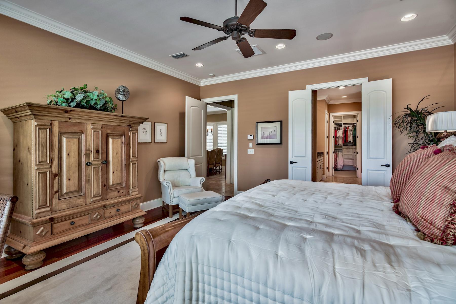 BURNT PINE - Residential