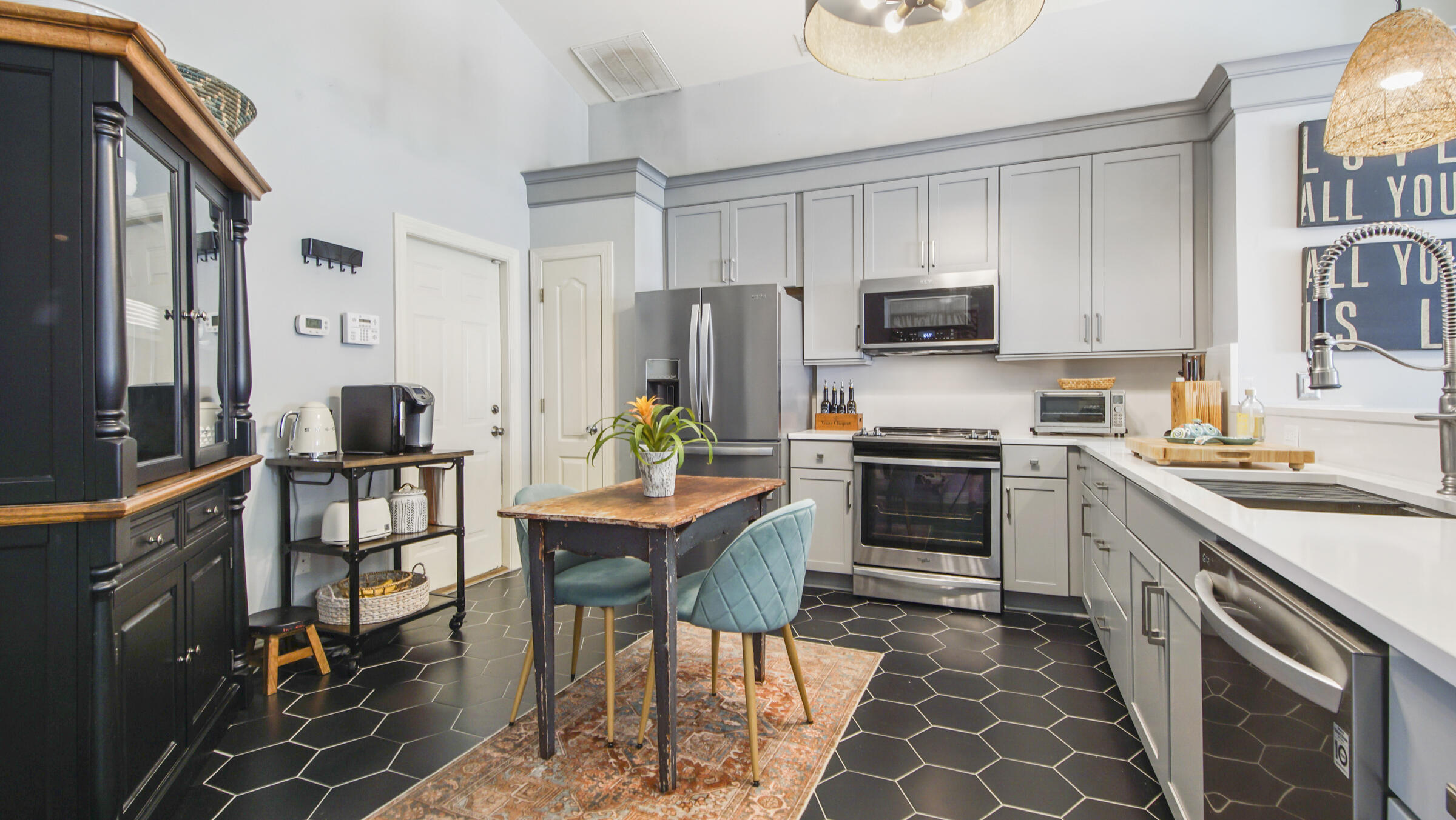 ESCADA - Residential