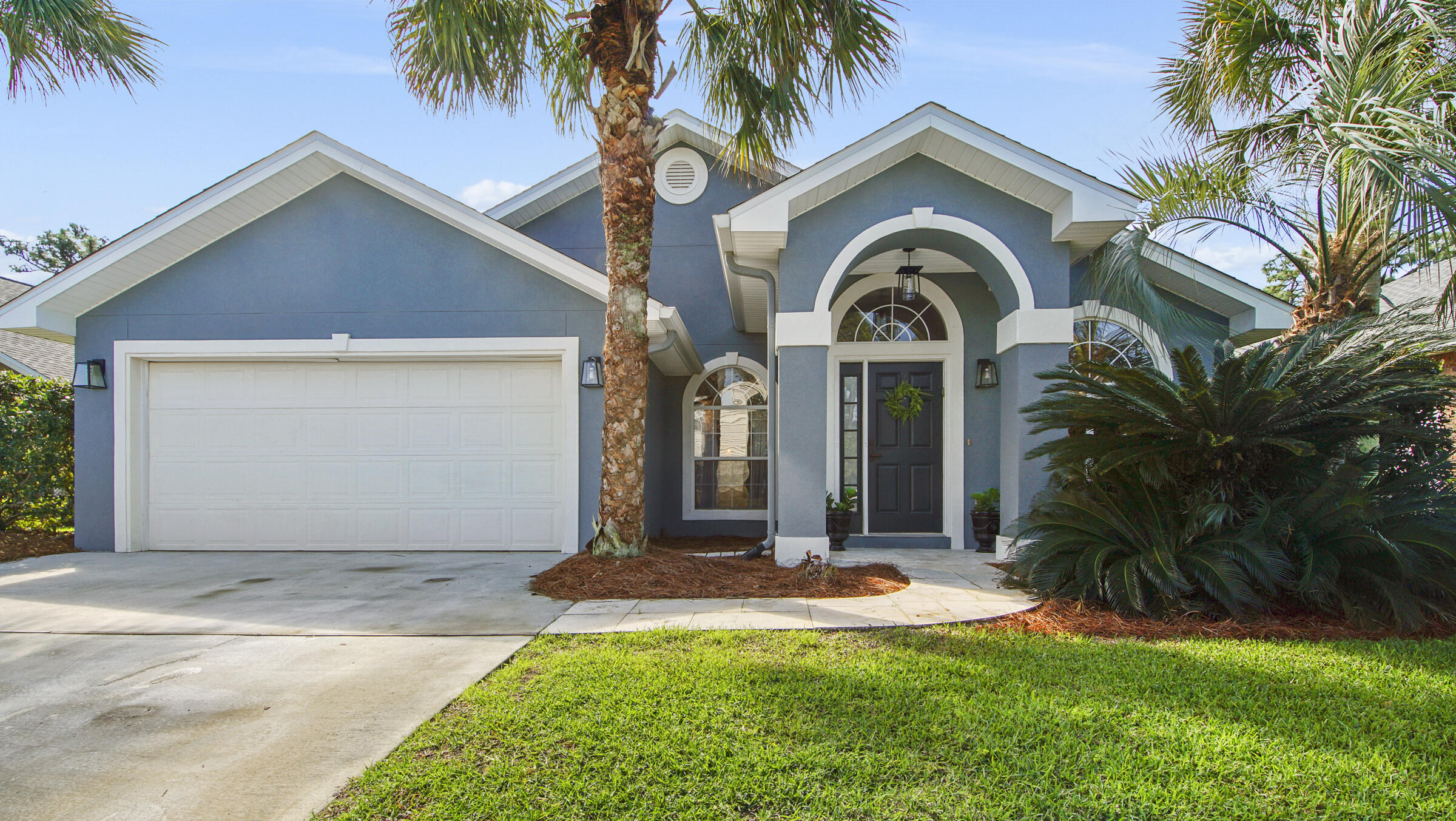 ESCADA - Residential