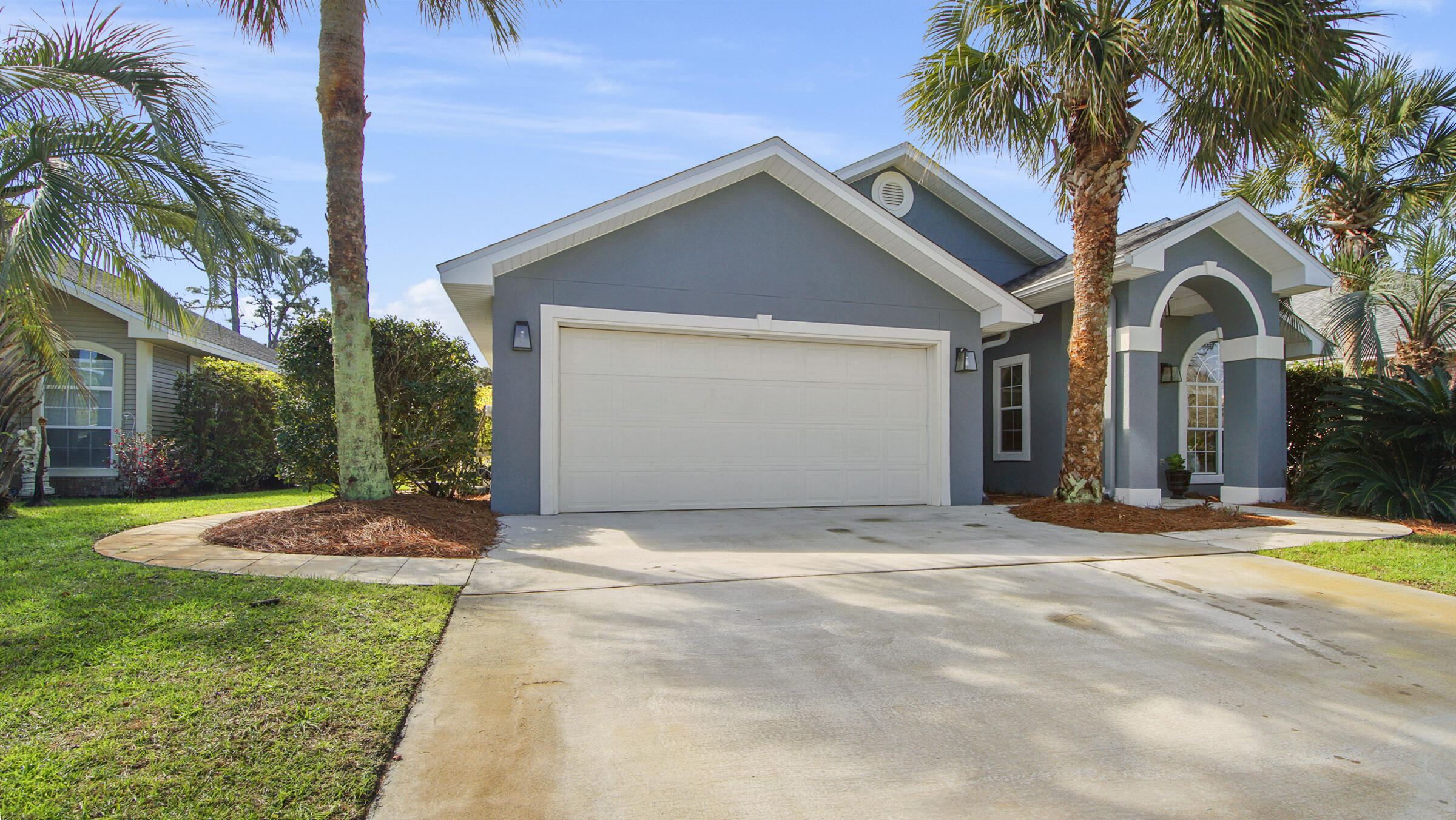 ESCADA - Residential