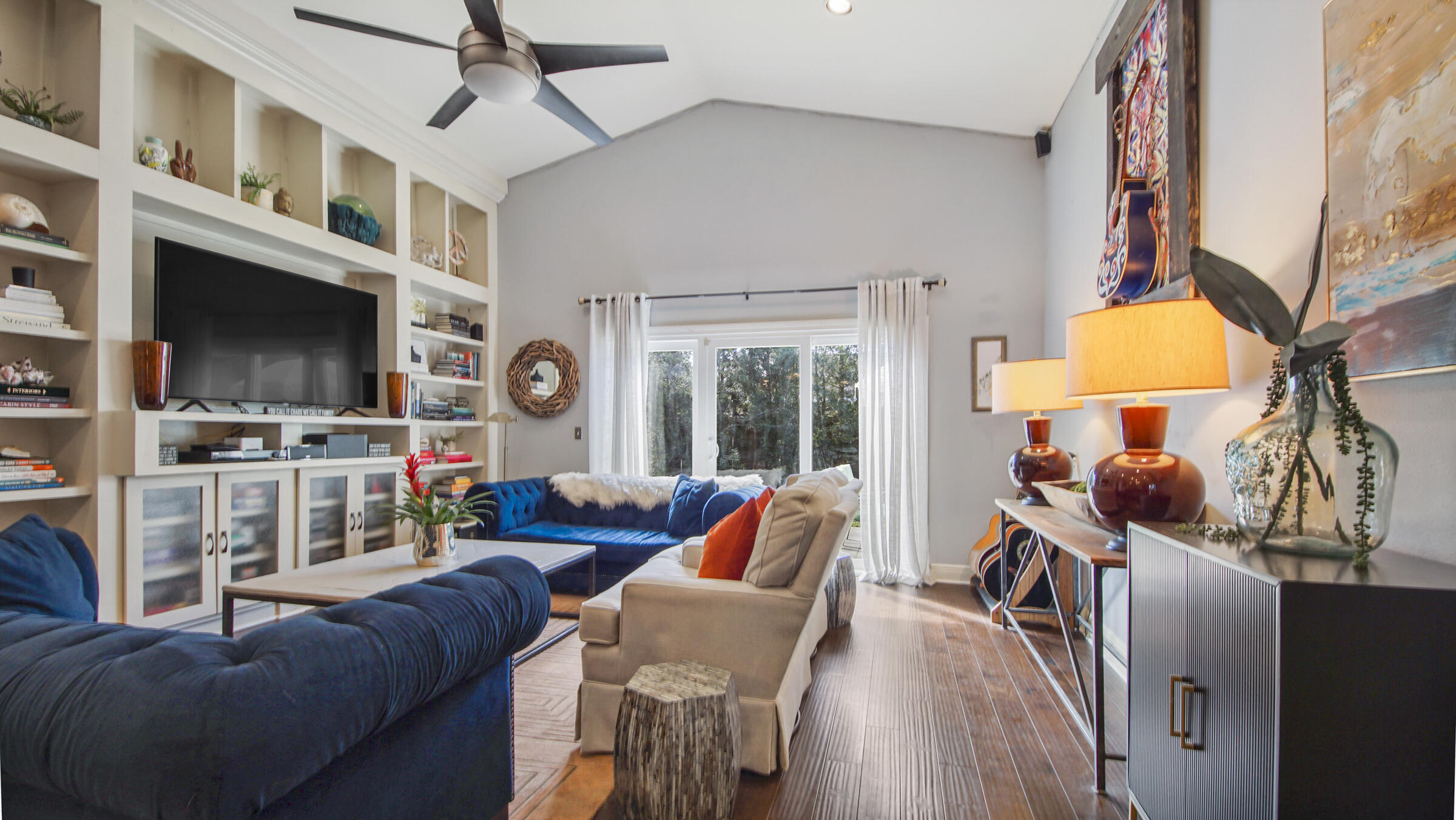 ESCADA - Residential