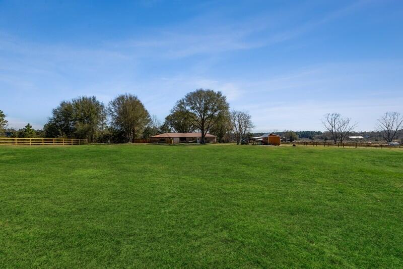 NORTH SUPERGROUP (221000.00) - Residential