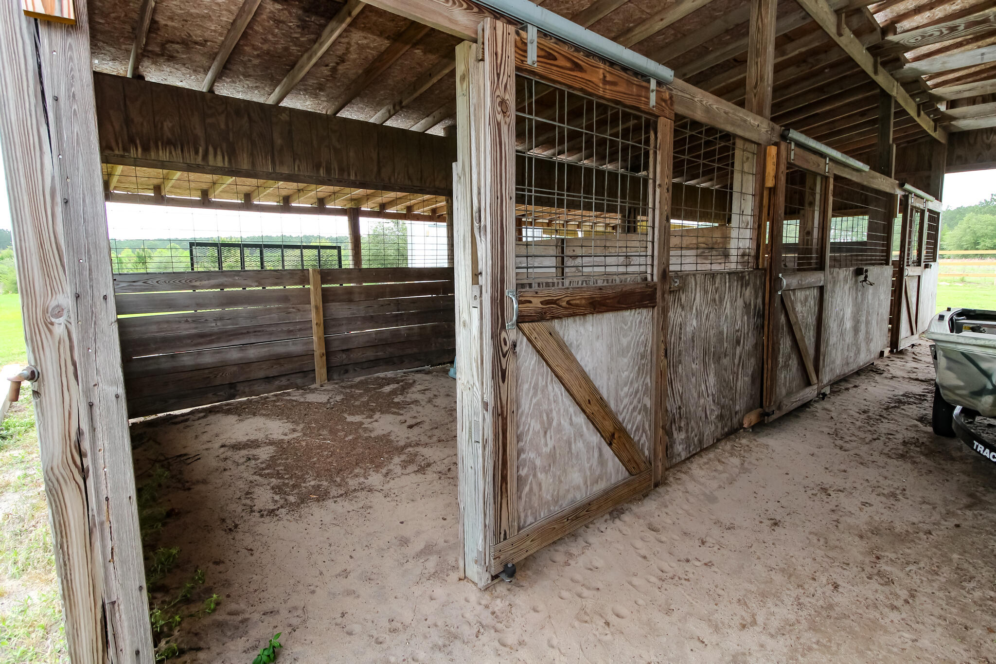 NORTH SUPERGROUP (221000.00) - Residential