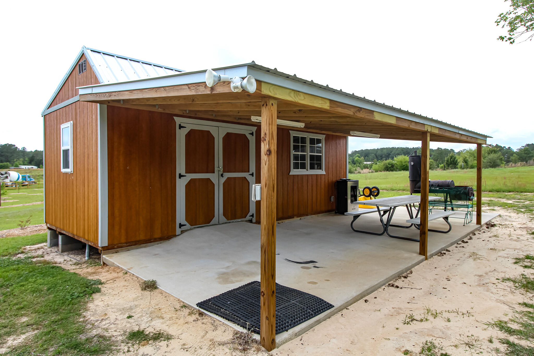 NORTH SUPERGROUP (221000.00) - Residential