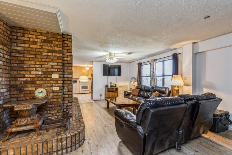 NORTH SUPERGROUP (221000.00) - Residential