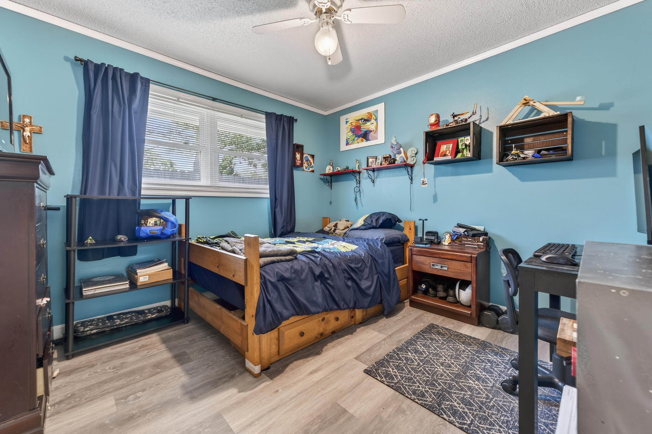 FOREST MANOR - Residential