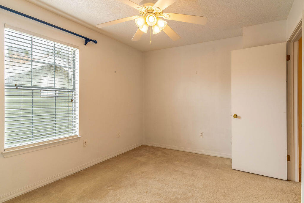 BROOKWOOD ESTATES - Residential