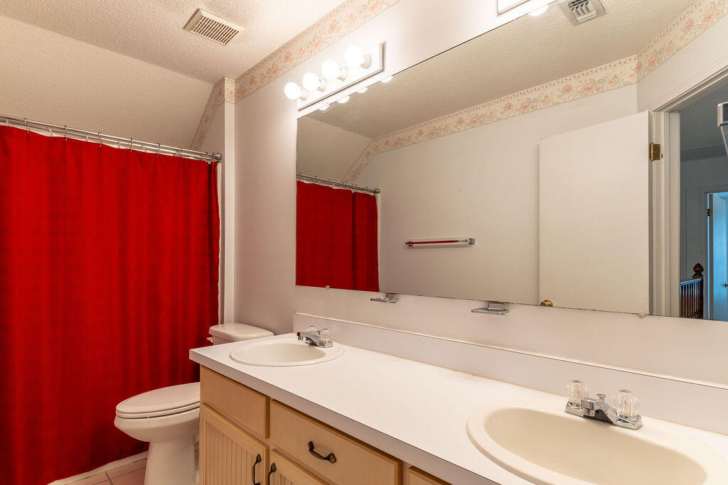 BROOKWOOD ESTATES - Residential