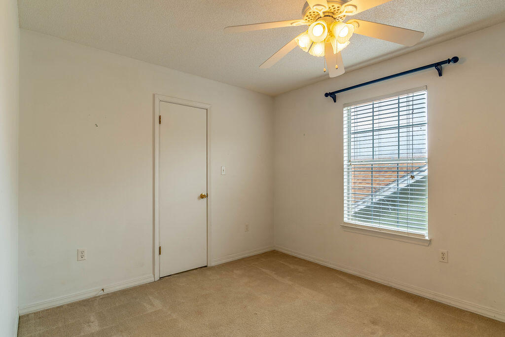 BROOKWOOD ESTATES - Residential