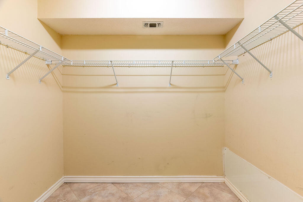 BROOKWOOD ESTATES - Residential