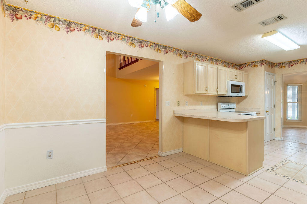 BROOKWOOD ESTATES - Residential