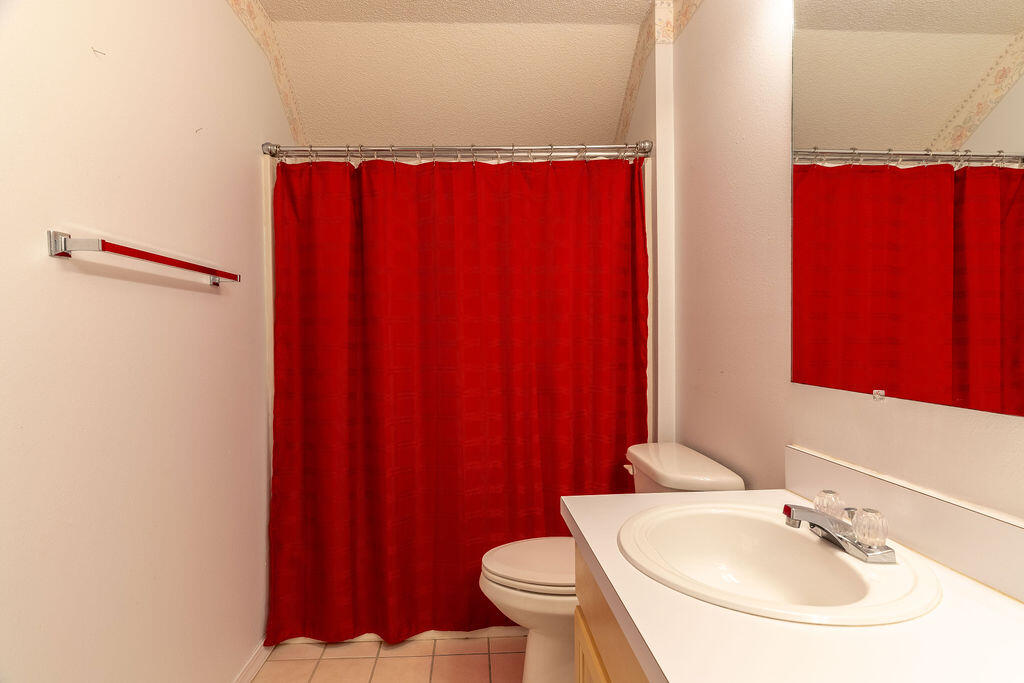 BROOKWOOD ESTATES - Residential