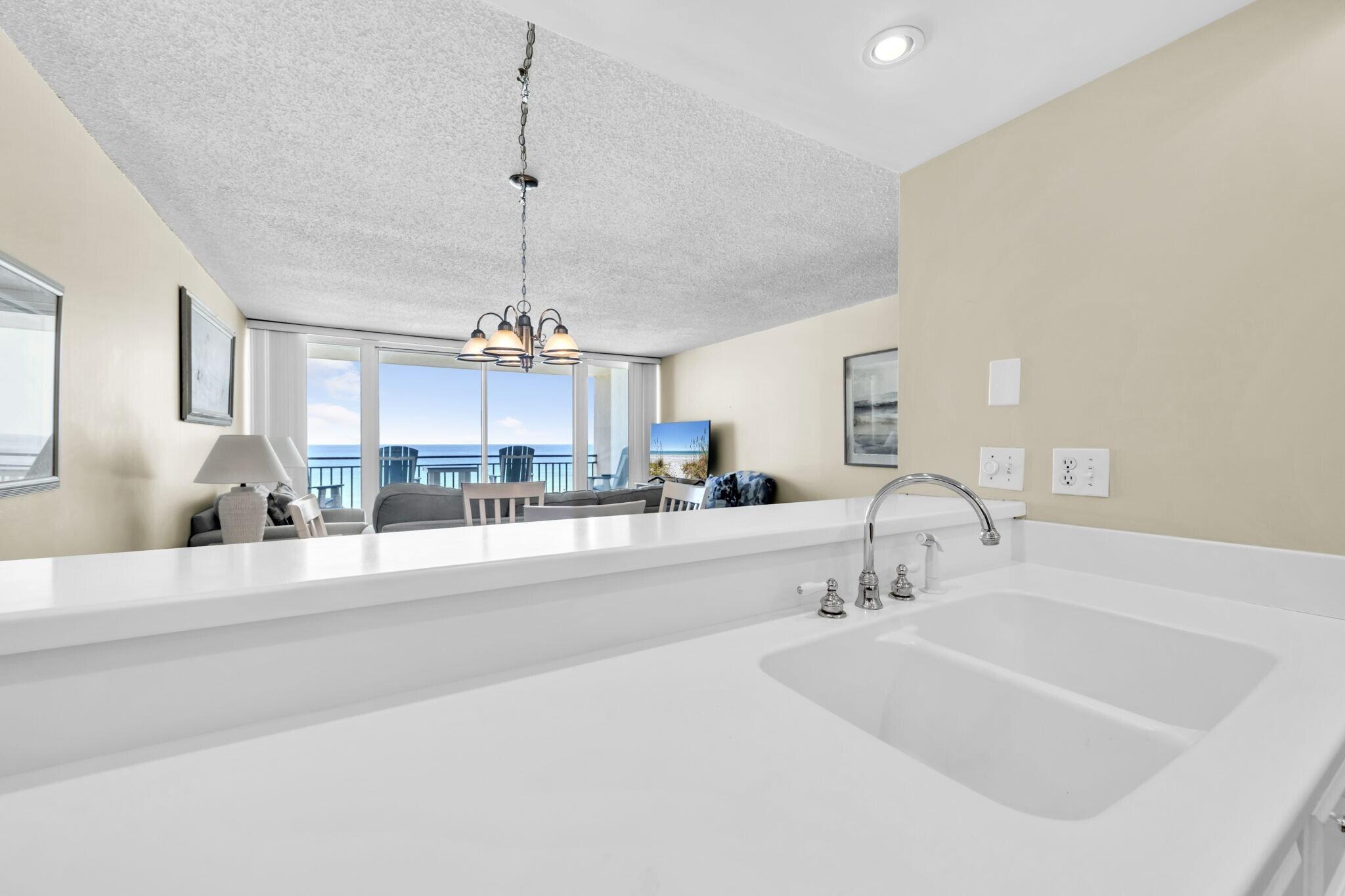 BREAKERS OF FWB PH 1 - Residential