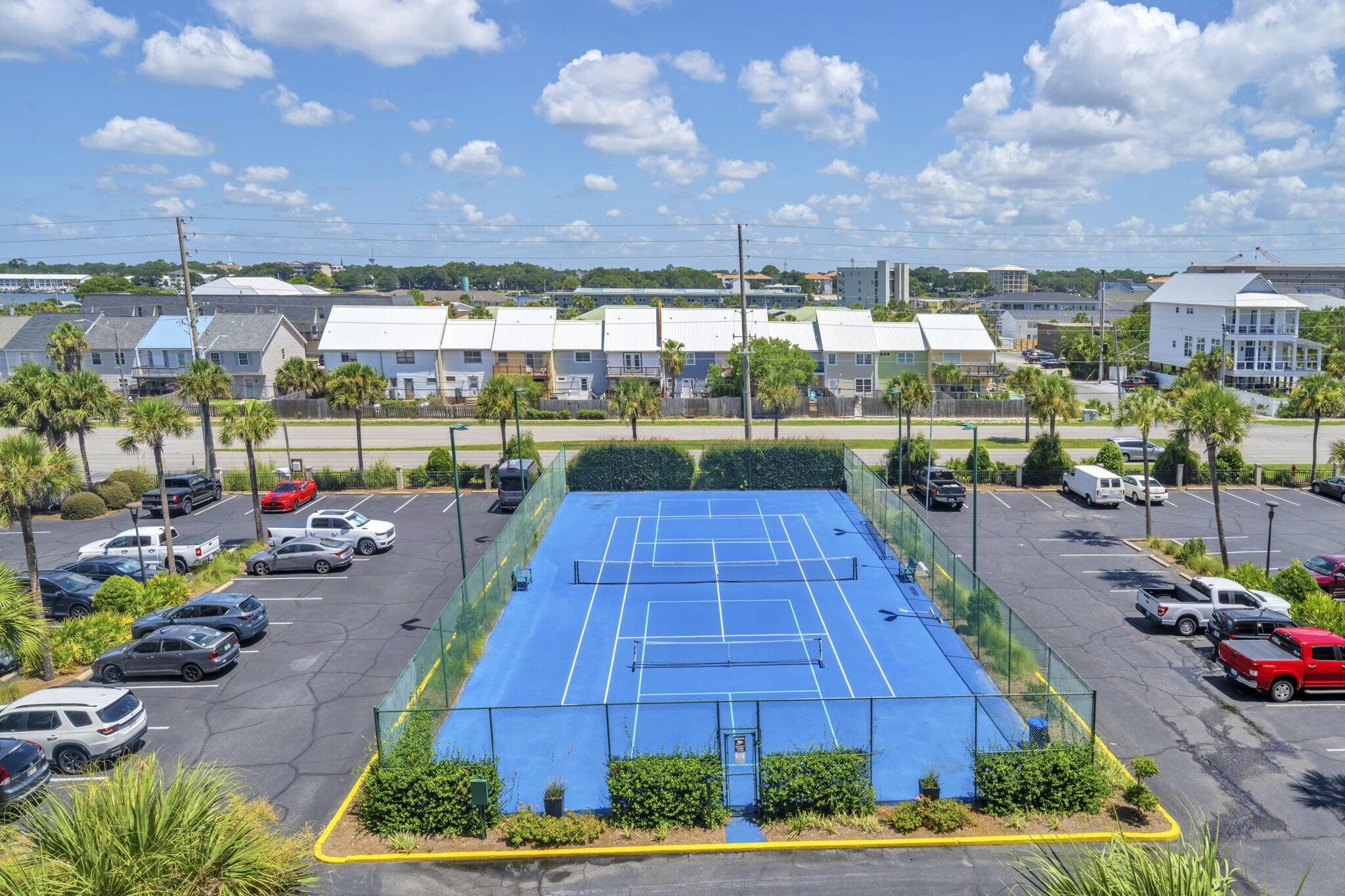 BREAKERS OF FWB PH 1 - Residential
