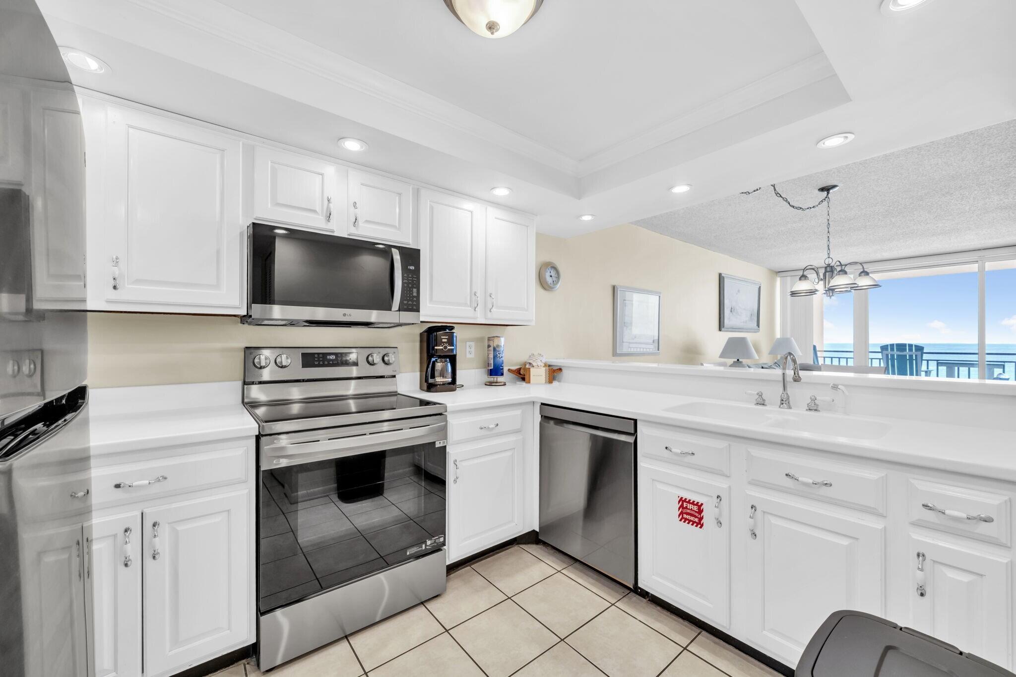 BREAKERS OF FWB PH 1 - Residential