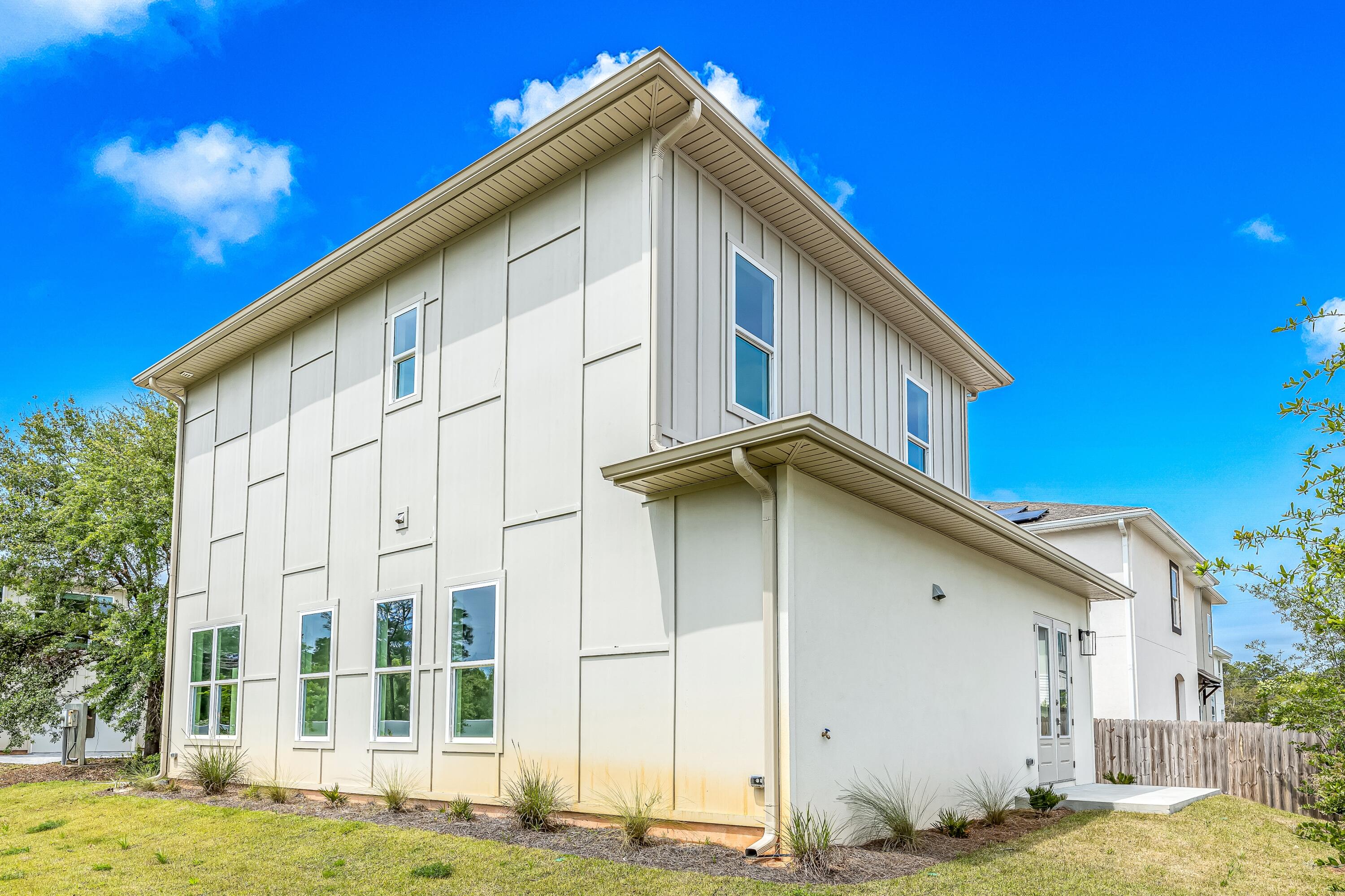 Windsor Court - Residential