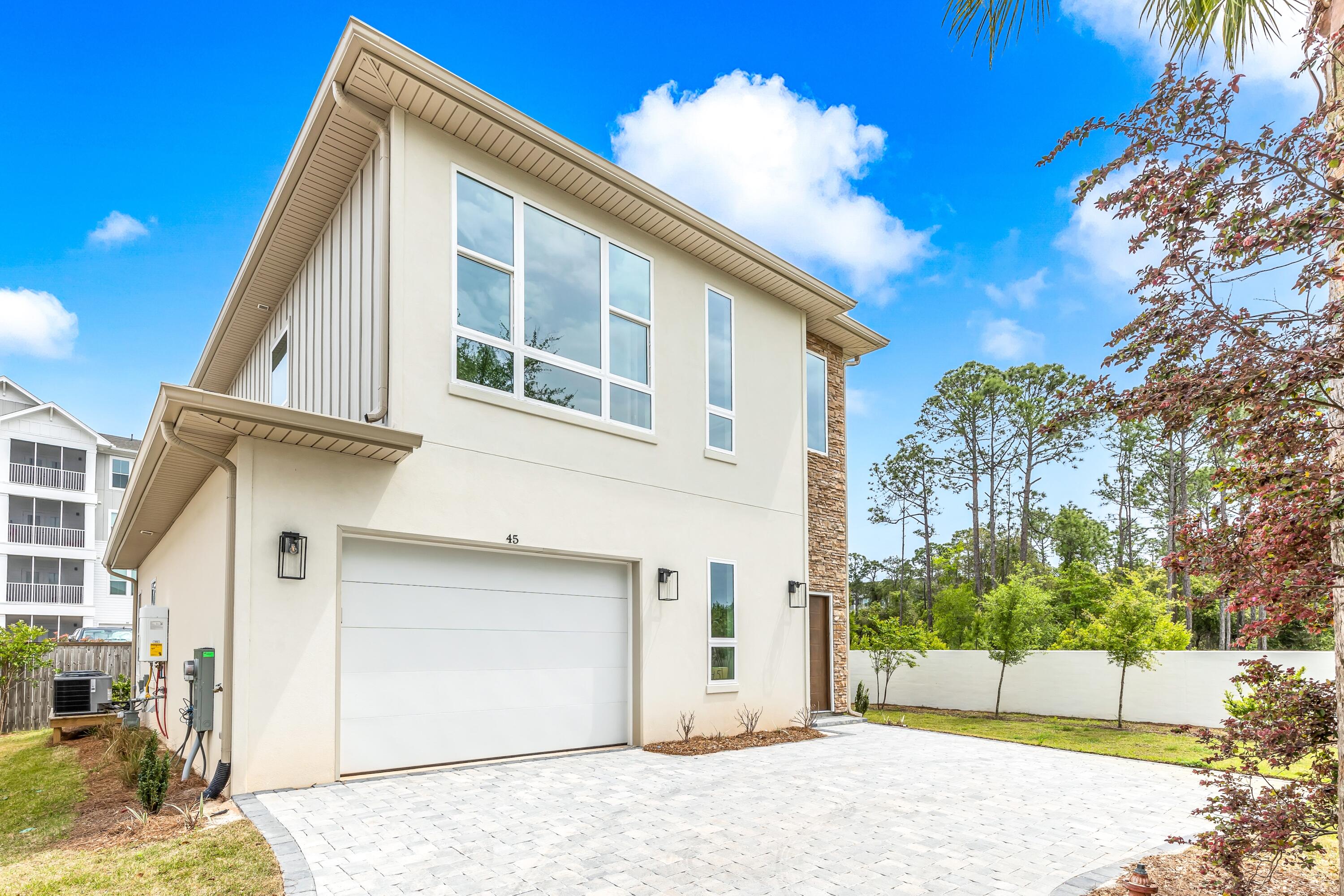 Windsor Court - Residential