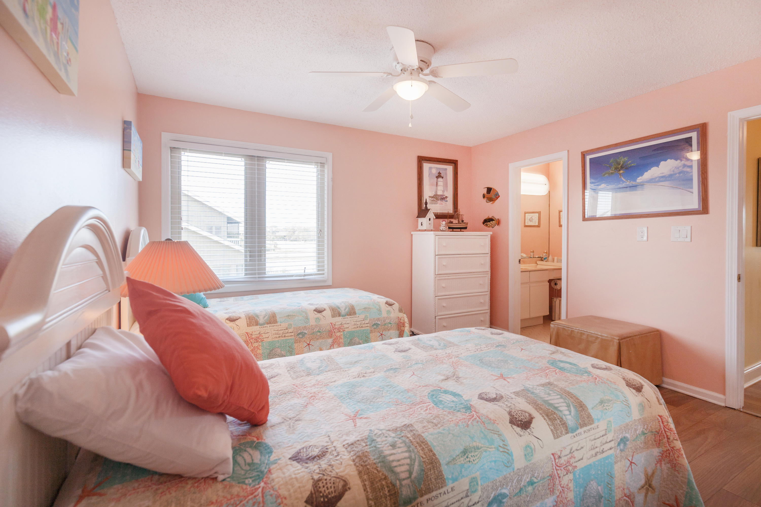 SEASCAPE CONDO LAKEFRONT VILLA (PHASE 6B) - Residential