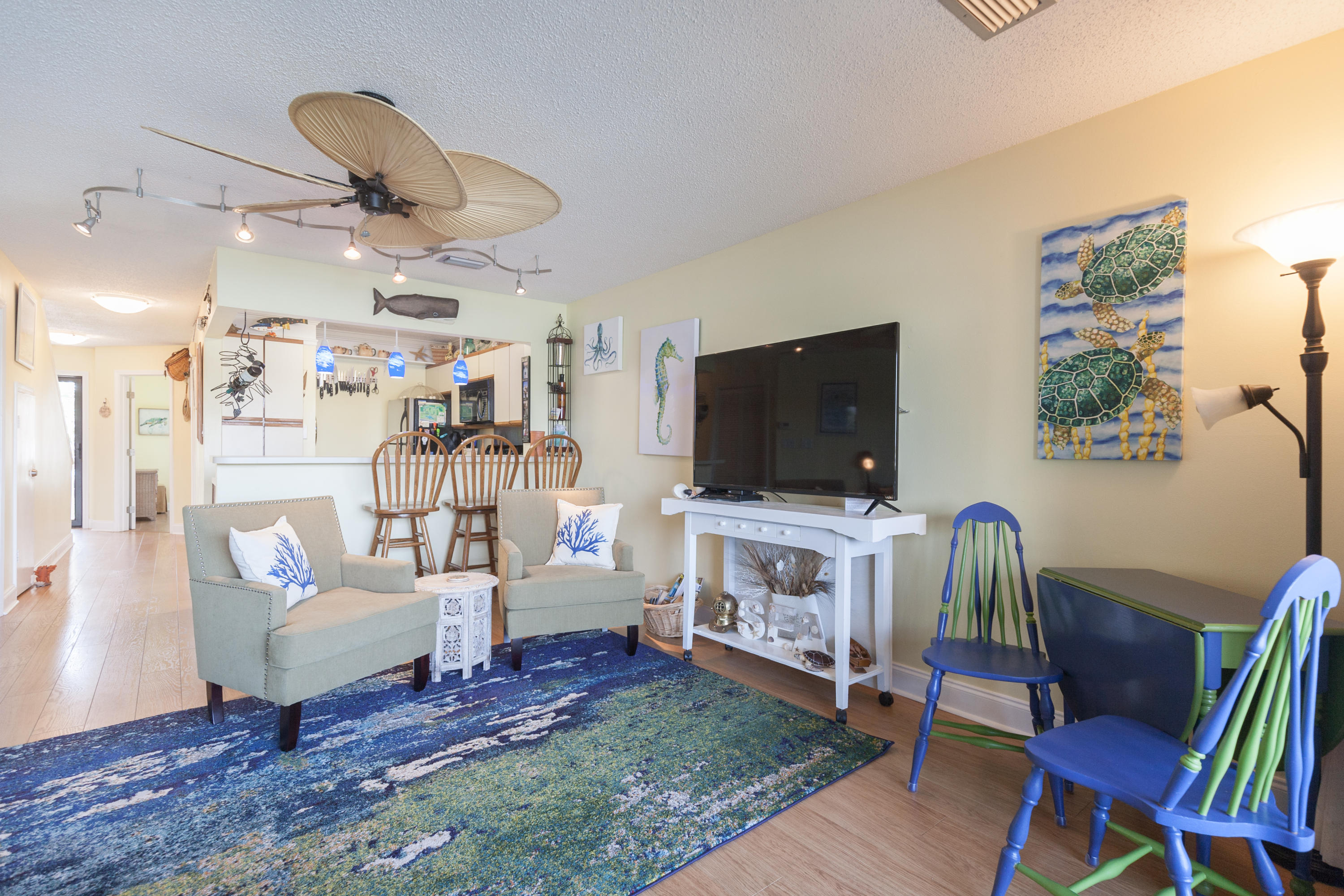 SEASCAPE CONDO LAKEFRONT VILLA (PHASE 6B) - Residential