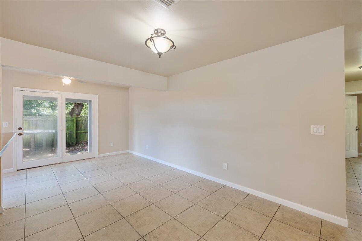 SEA HILLS - Residential