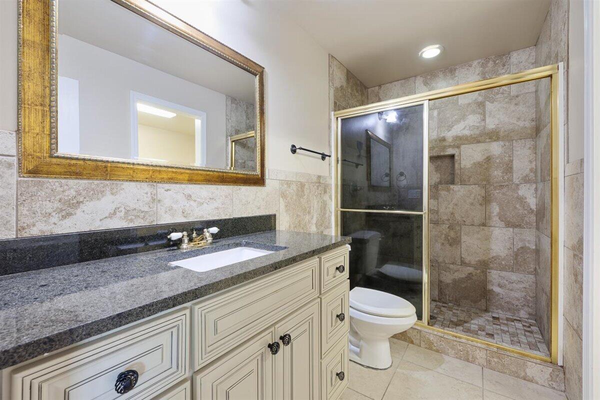 SEA HILLS - Residential