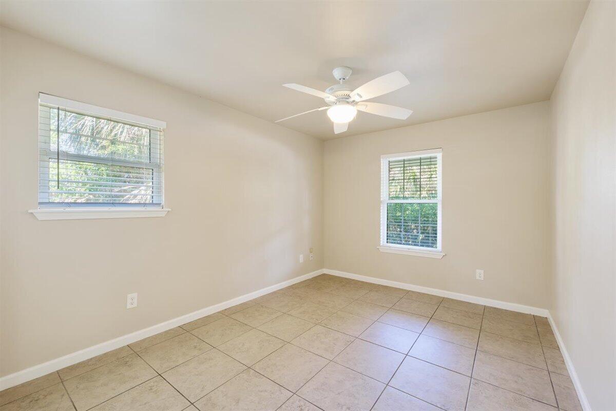 SEA HILLS - Residential