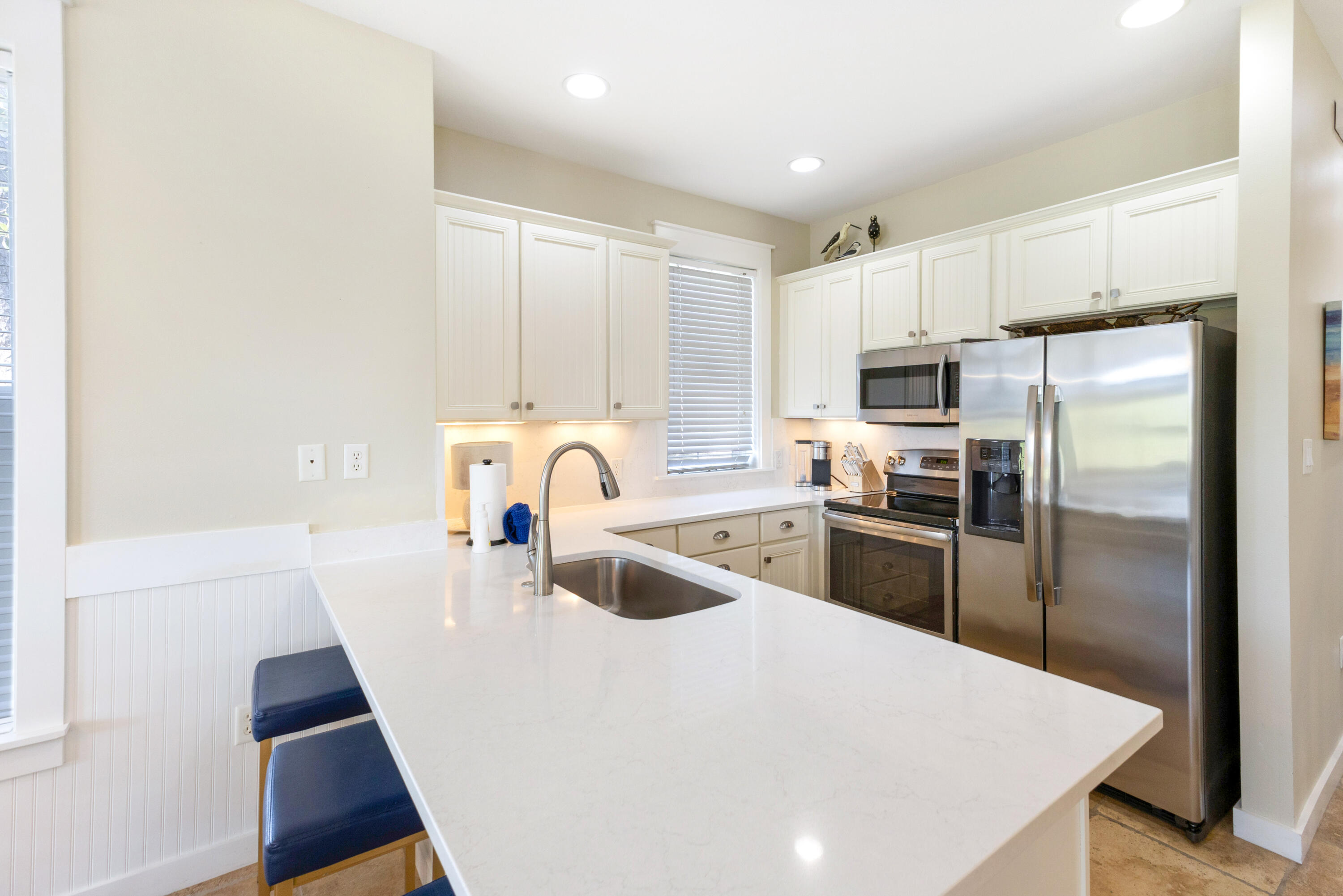LAUREL GROVE - Residential