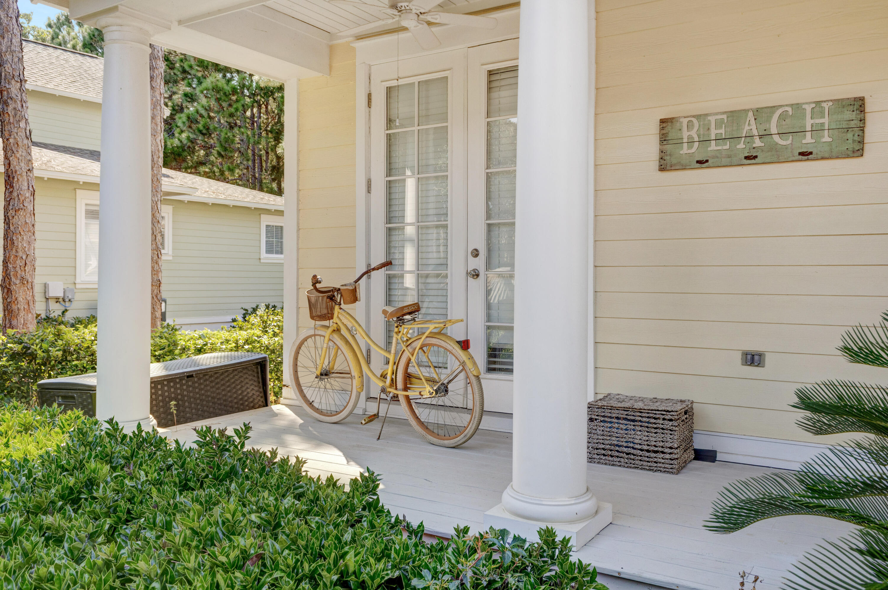 LAUREL GROVE - Residential