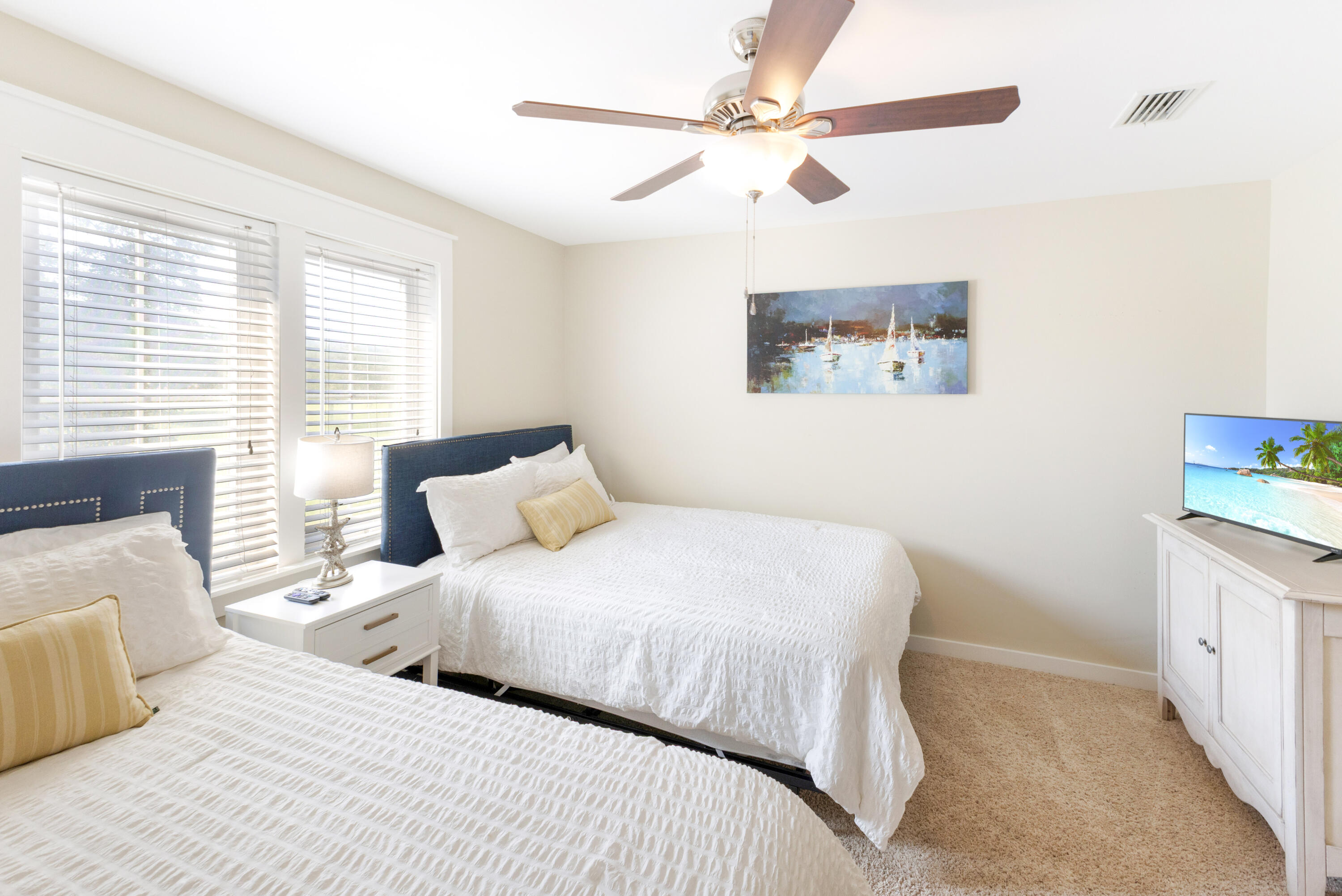 LAUREL GROVE - Residential