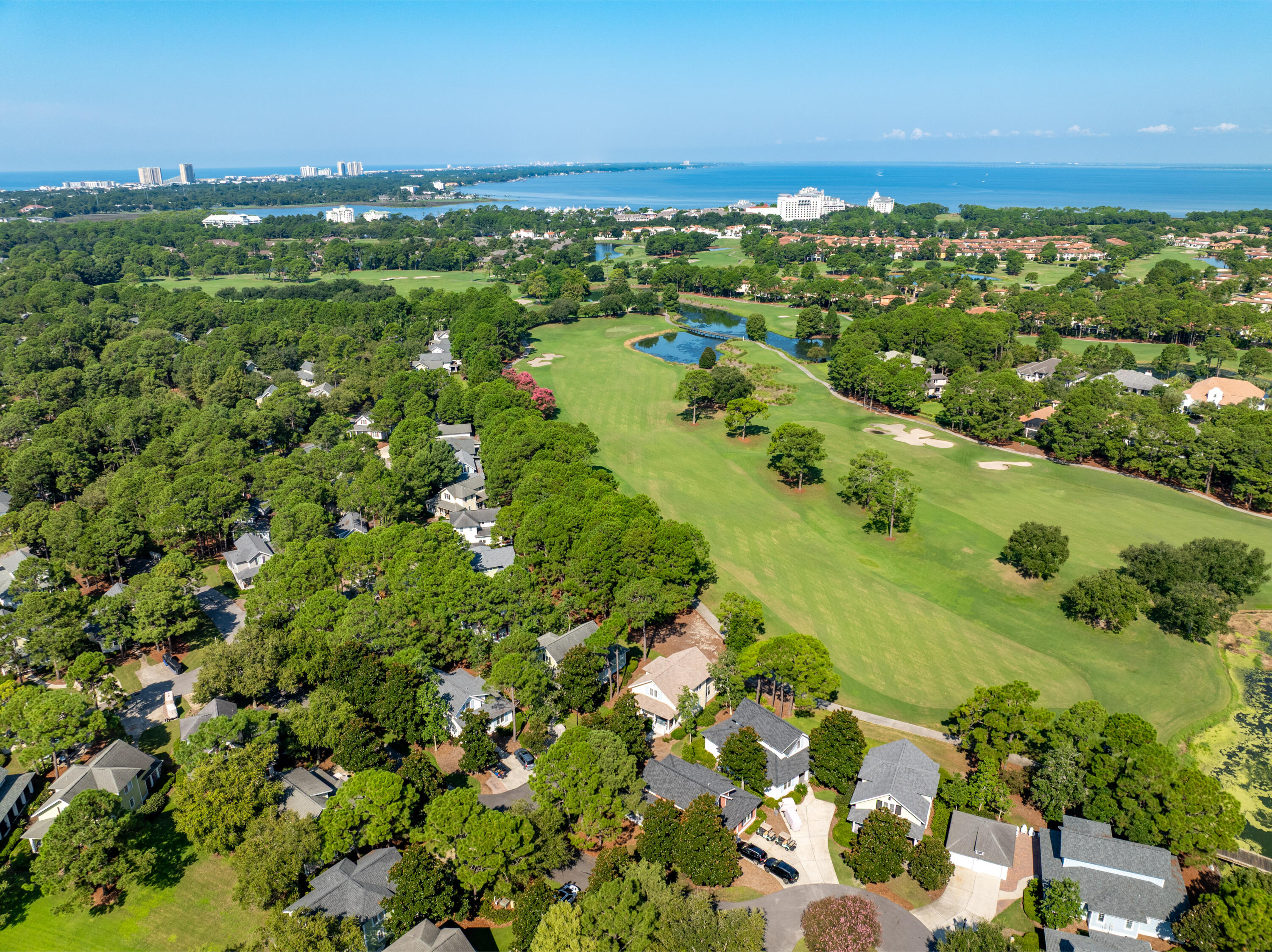 LAUREL GROVE - Residential