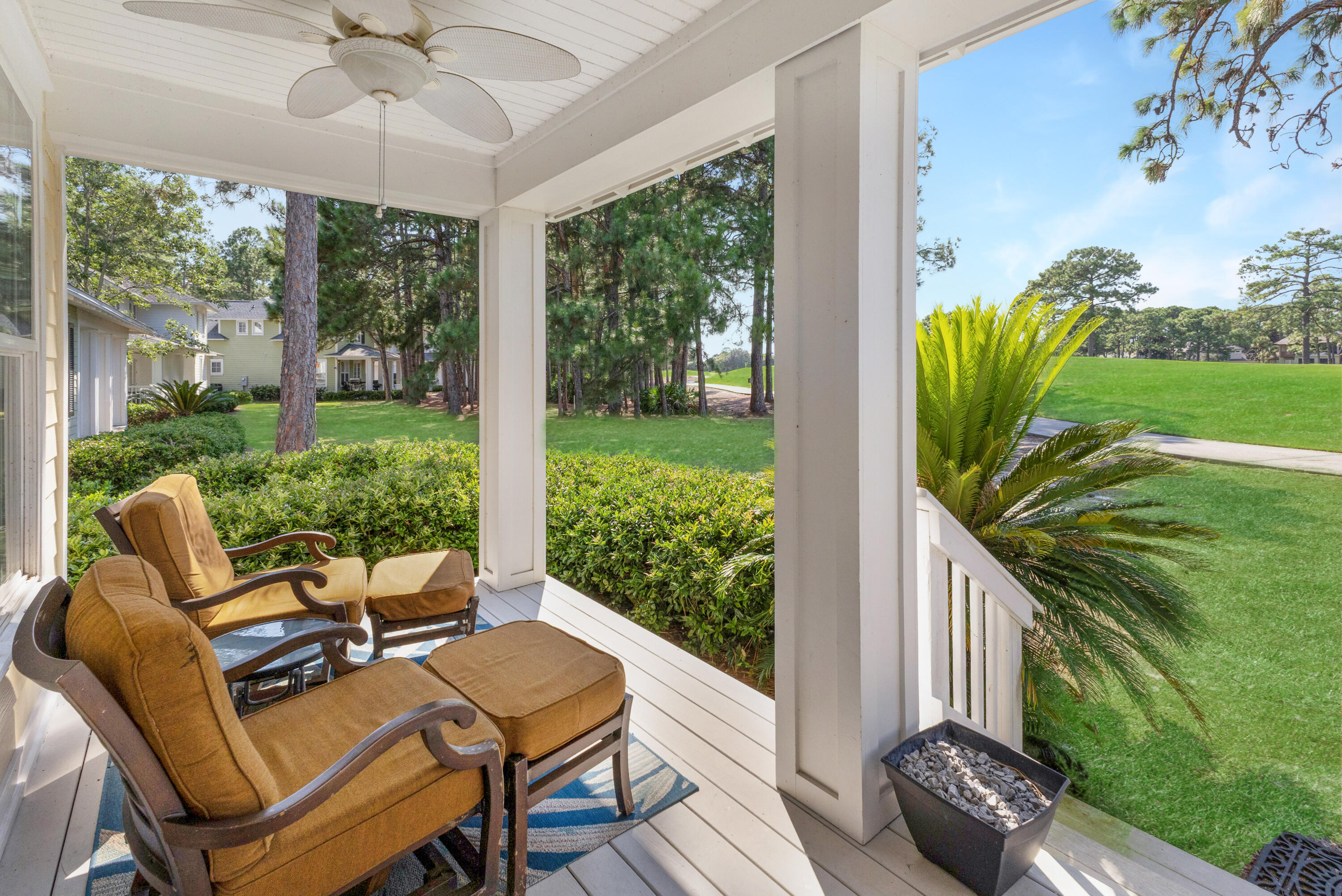 LAUREL GROVE - Residential