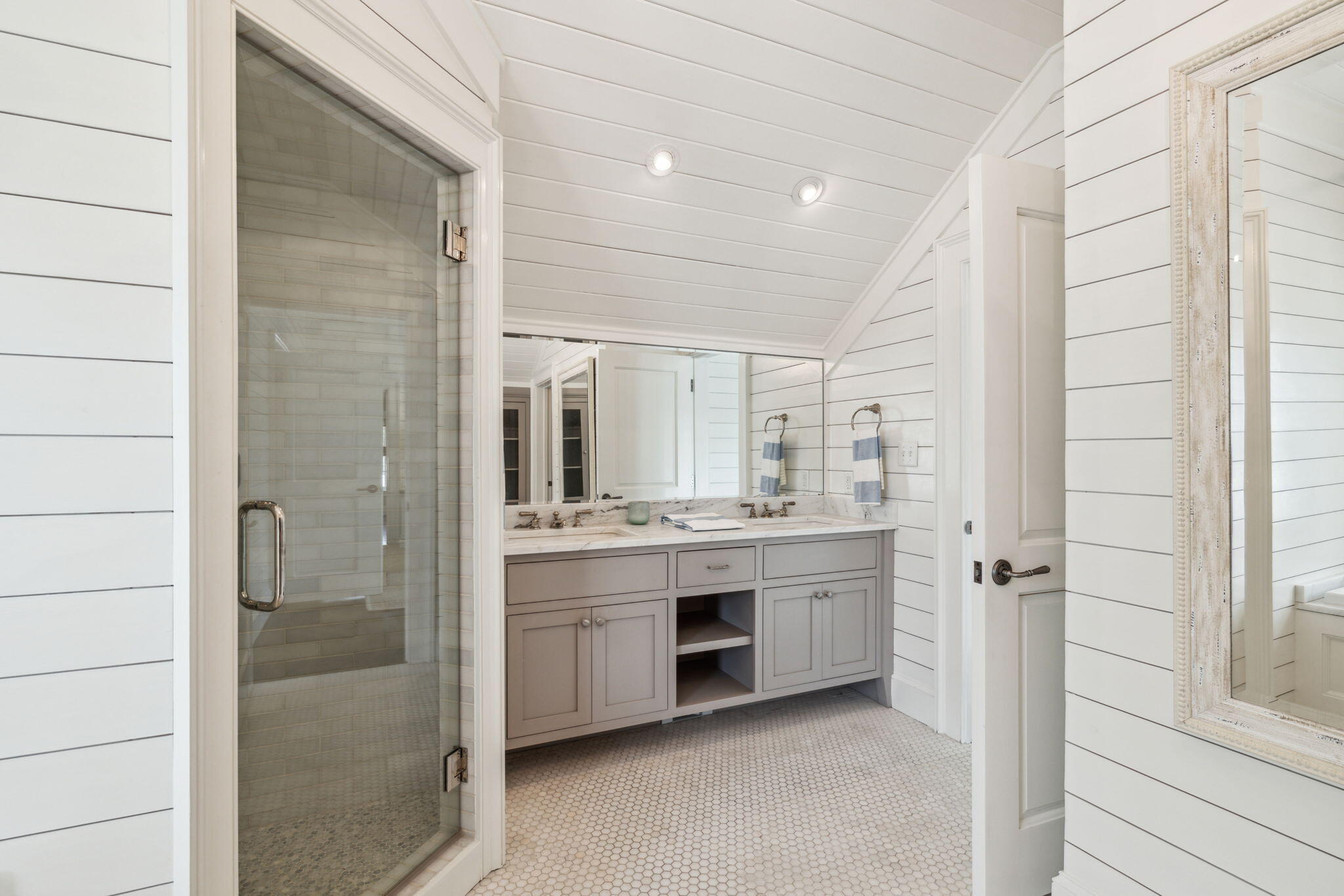 WATERCOLOR - Residential