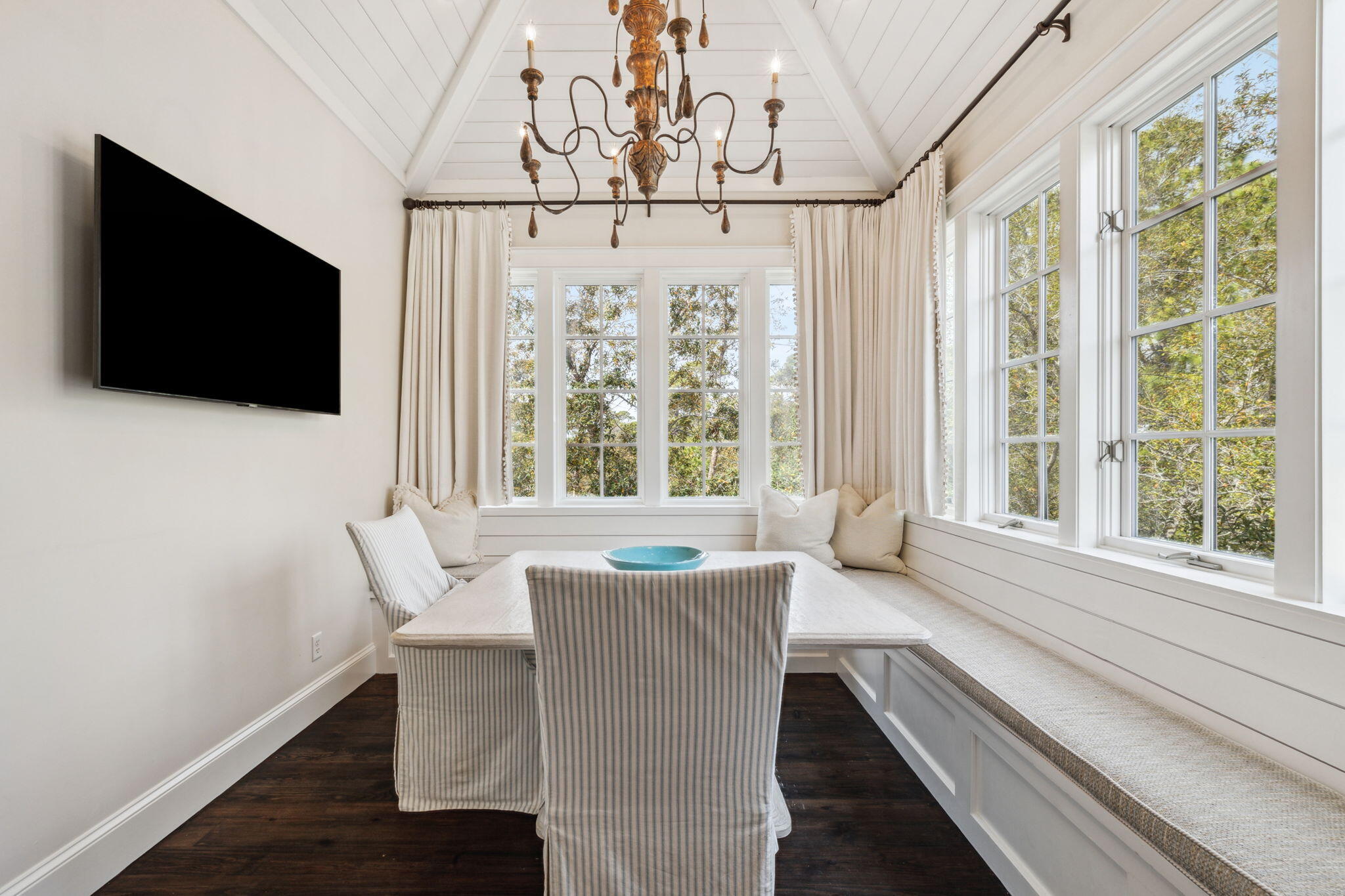 WATERCOLOR - Residential