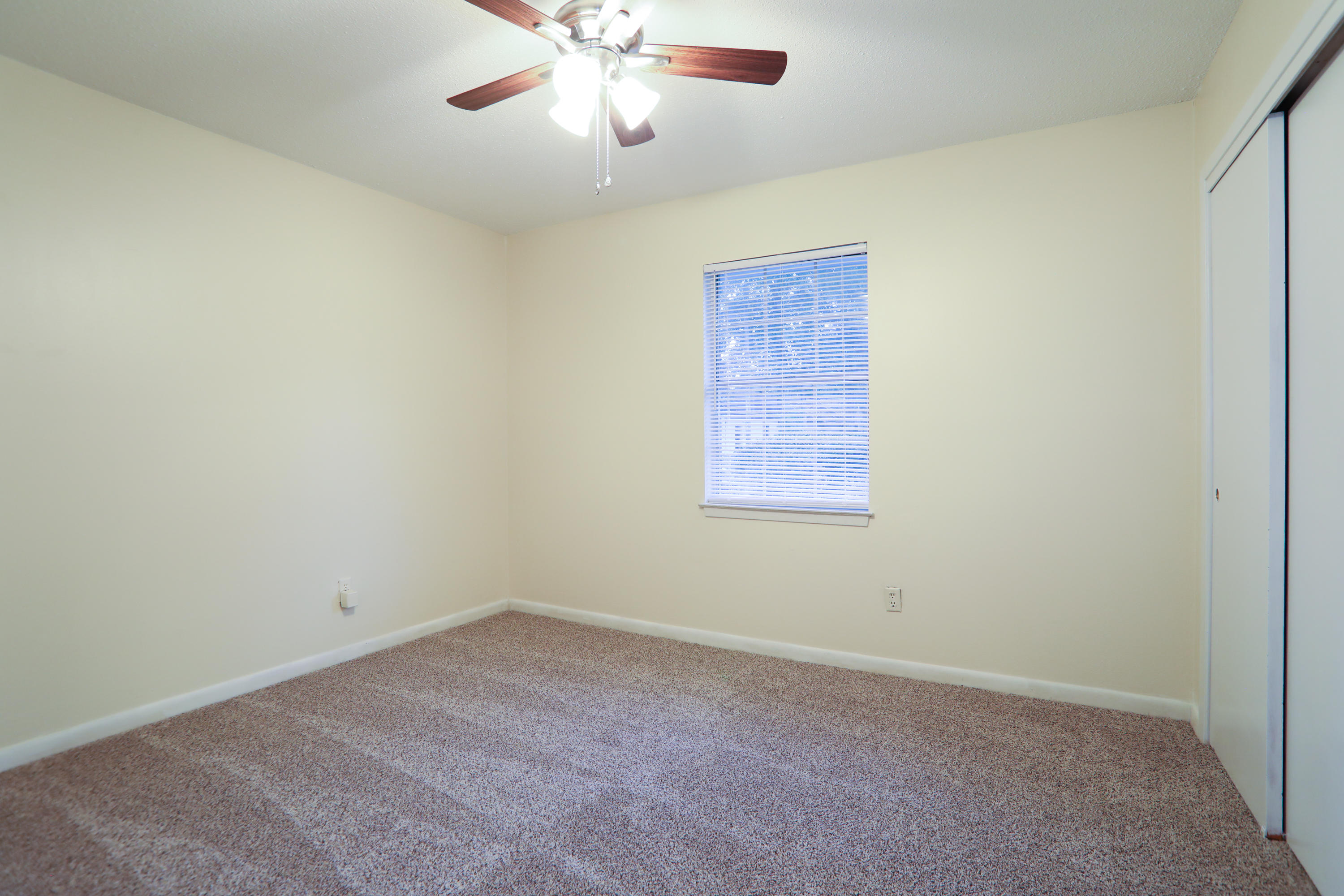 CRESTVIEW - Residential