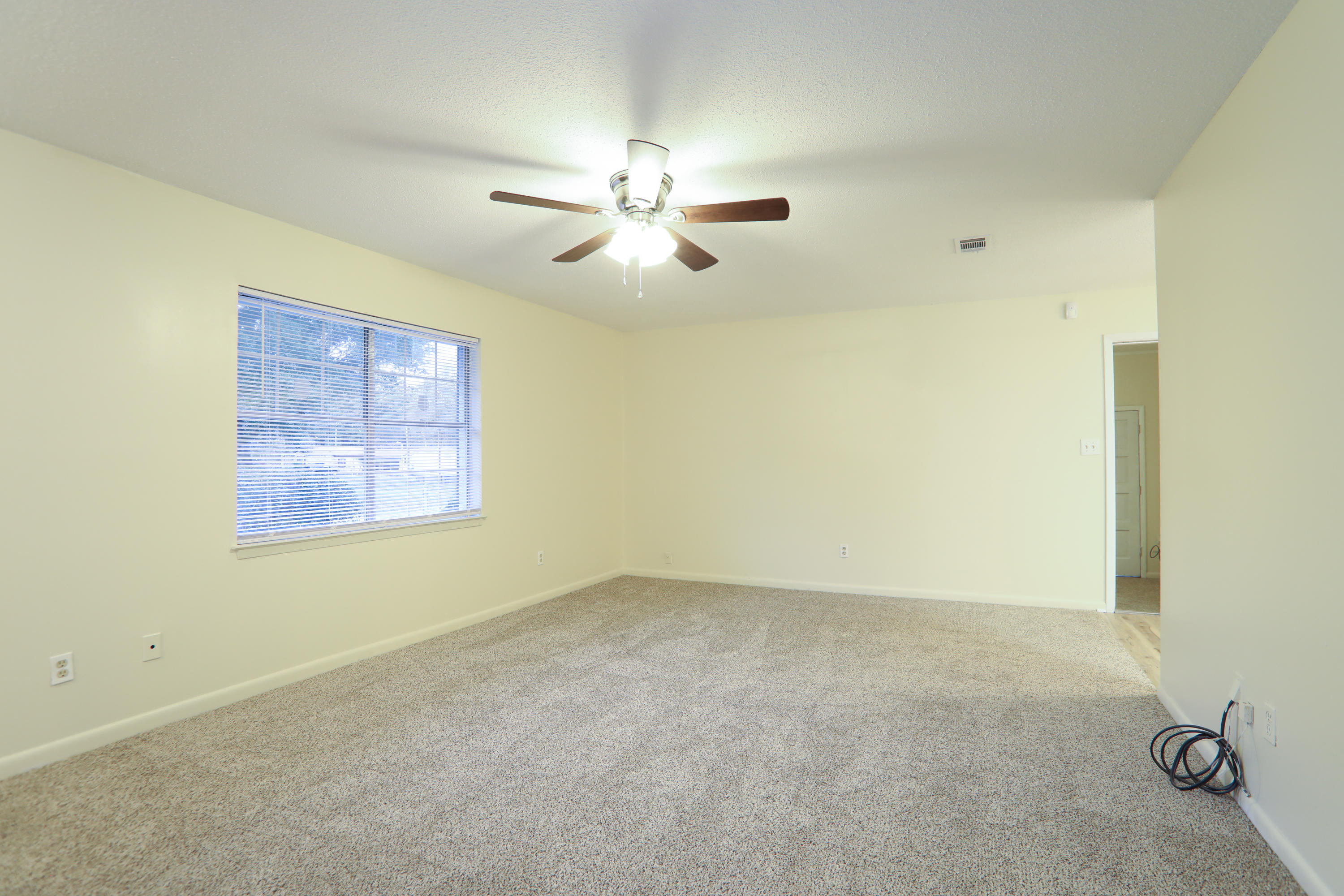 CRESTVIEW - Residential