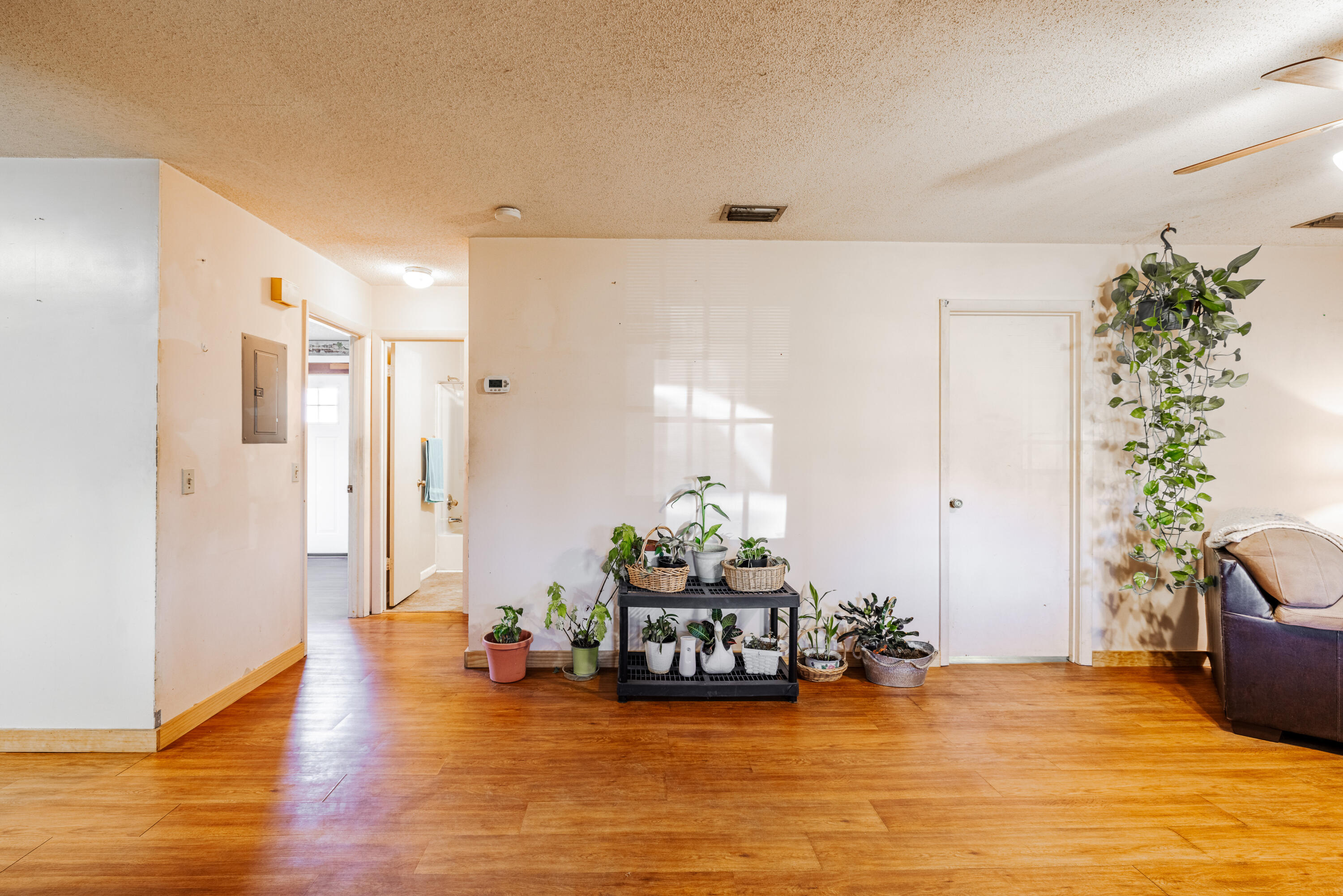 RIVIERA BEACH - Residential